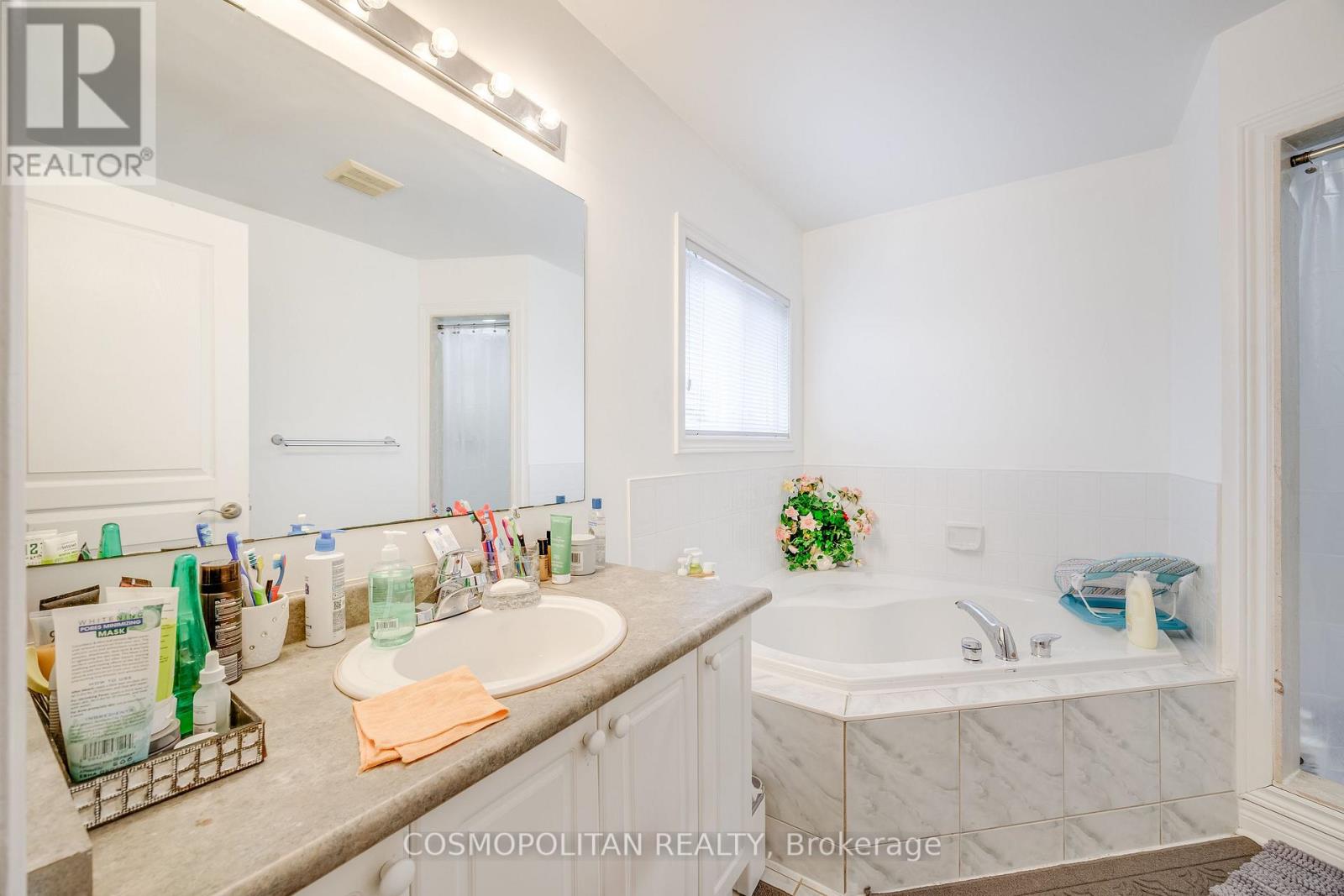 53 Longfellow Avenue, St. Catharines (452 - Haig), Ontario  L2R 6N8 - Photo 13 - X12003001
