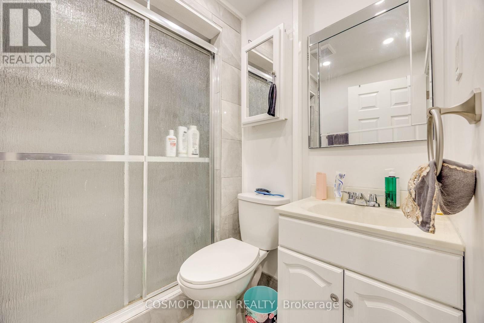 53 Longfellow Avenue, St. Catharines (452 - Haig), Ontario  L2R 6N8 - Photo 22 - X12003001