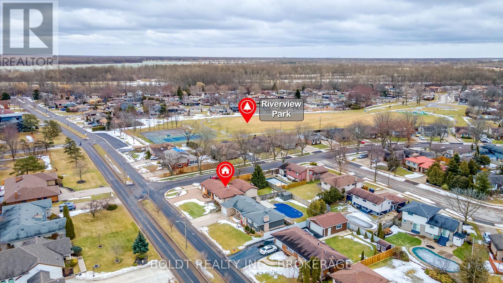 8143 Sarah Street, Niagara Falls (223 - Chippawa), Ontario  L2G 6T9 - Photo 41 - X12006576