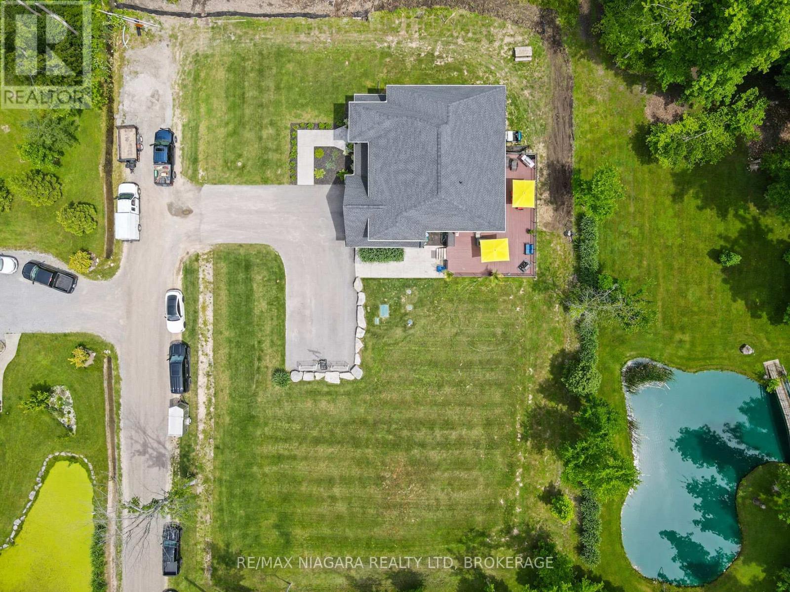 1563 Kingston Road, Fort Erie (334 - Crescent Park), Ontario  L2A 5M4 - Photo 48 - X12006742