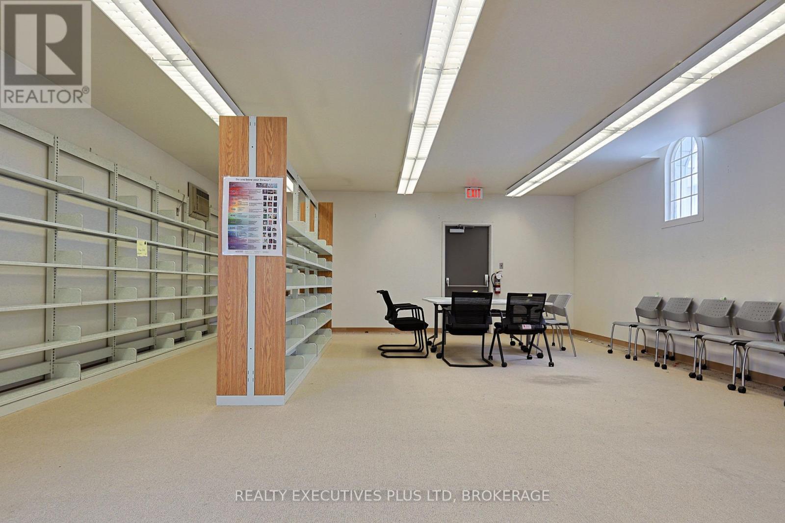 3763 Main Street, Niagara Falls (223 - Chippawa), Ontario  L2G 6B3 - Photo 14 - X12007659