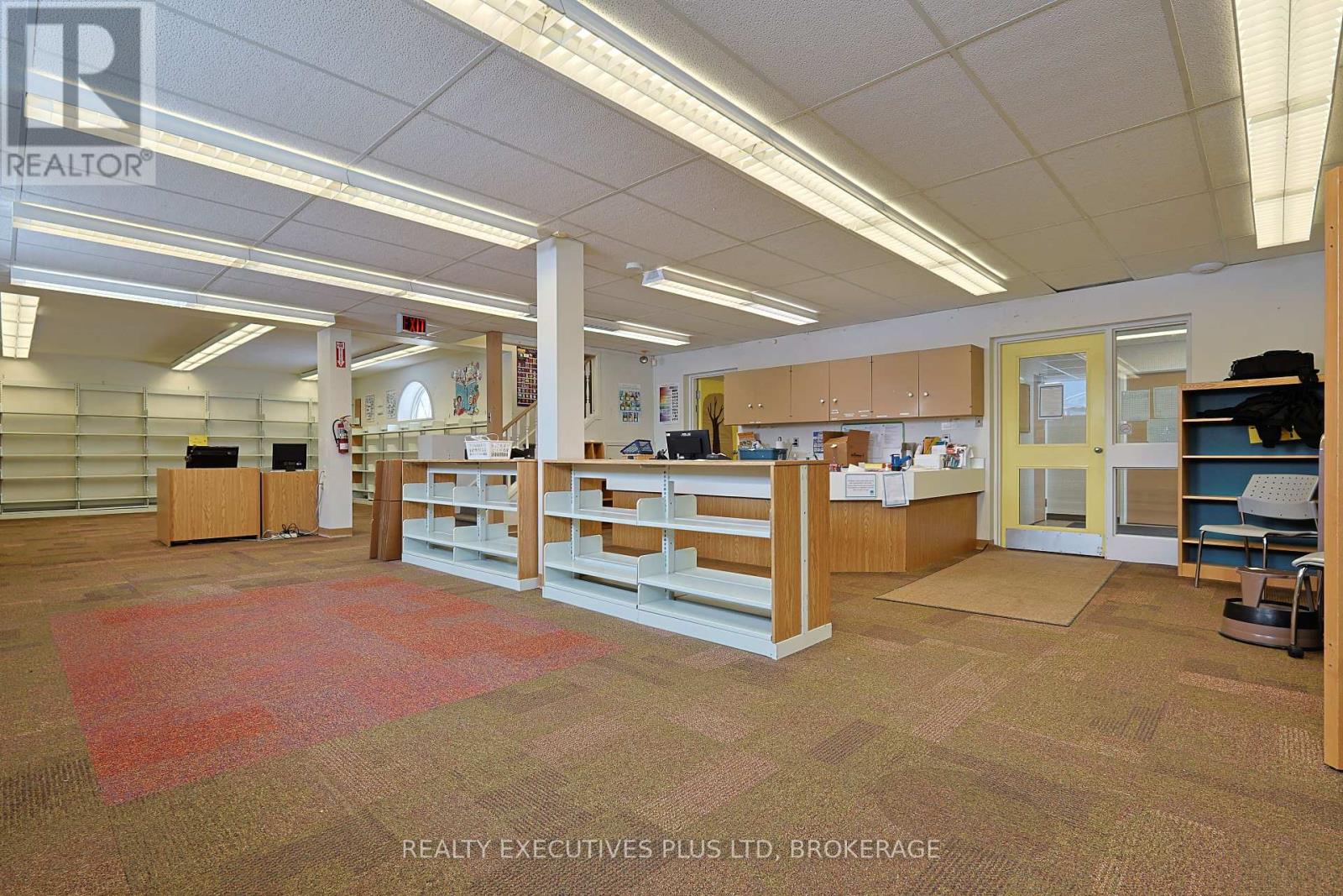 3763 Main Street, Niagara Falls (223 - Chippawa), Ontario  L2G 6B3 - Photo 18 - X12007659