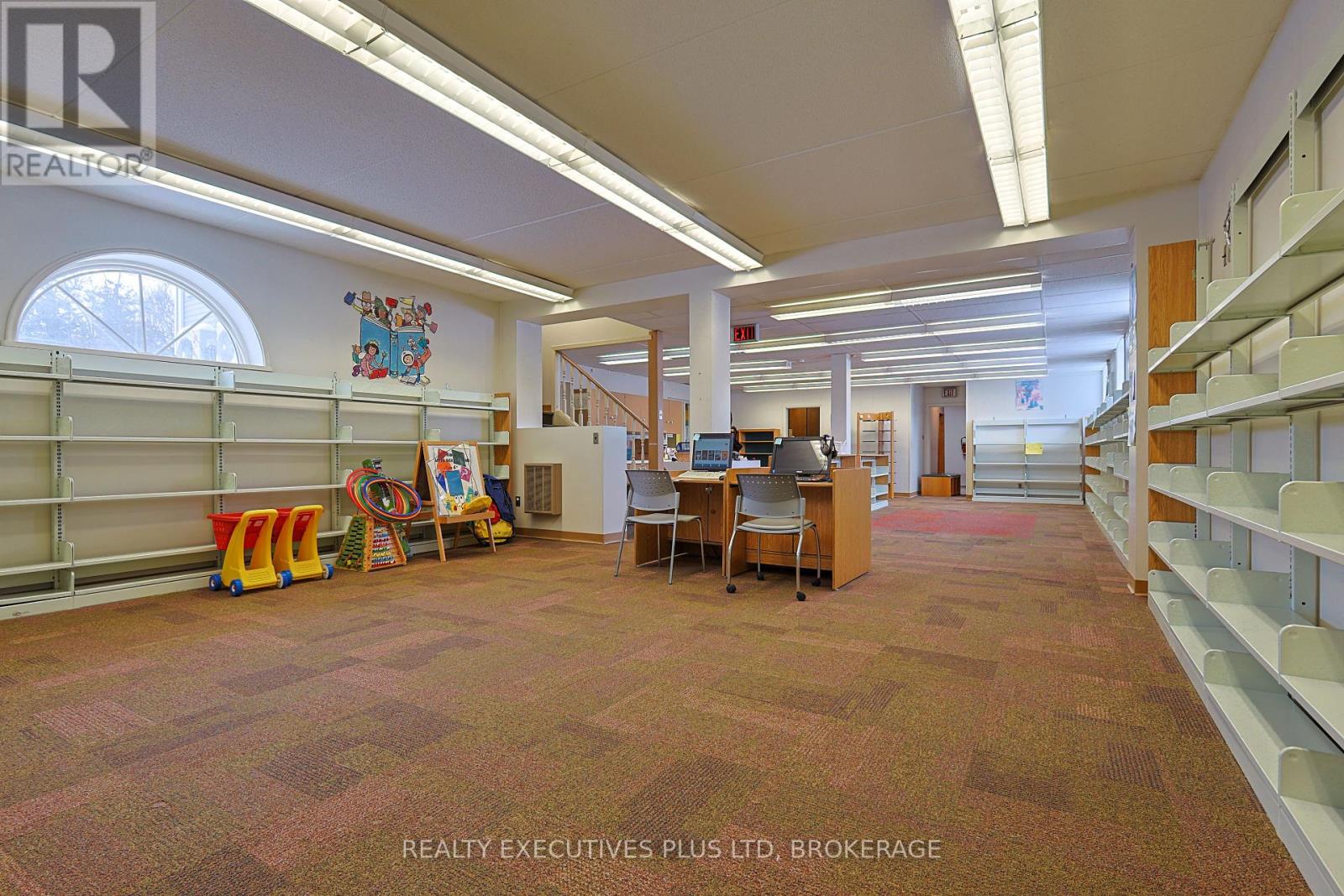 3763 Main Street, Niagara Falls (223 - Chippawa), Ontario  L2G 6B3 - Photo 20 - X12007659
