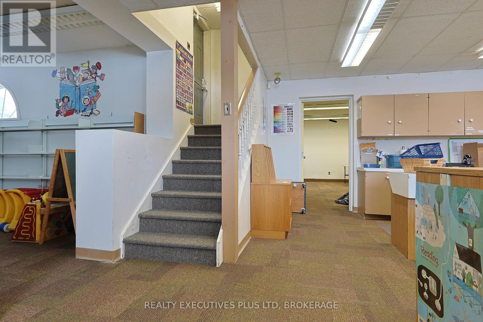 3763 Main Street, Niagara Falls (223 - Chippawa), Ontario  L2G 6B3 - Photo 21 - X12007659