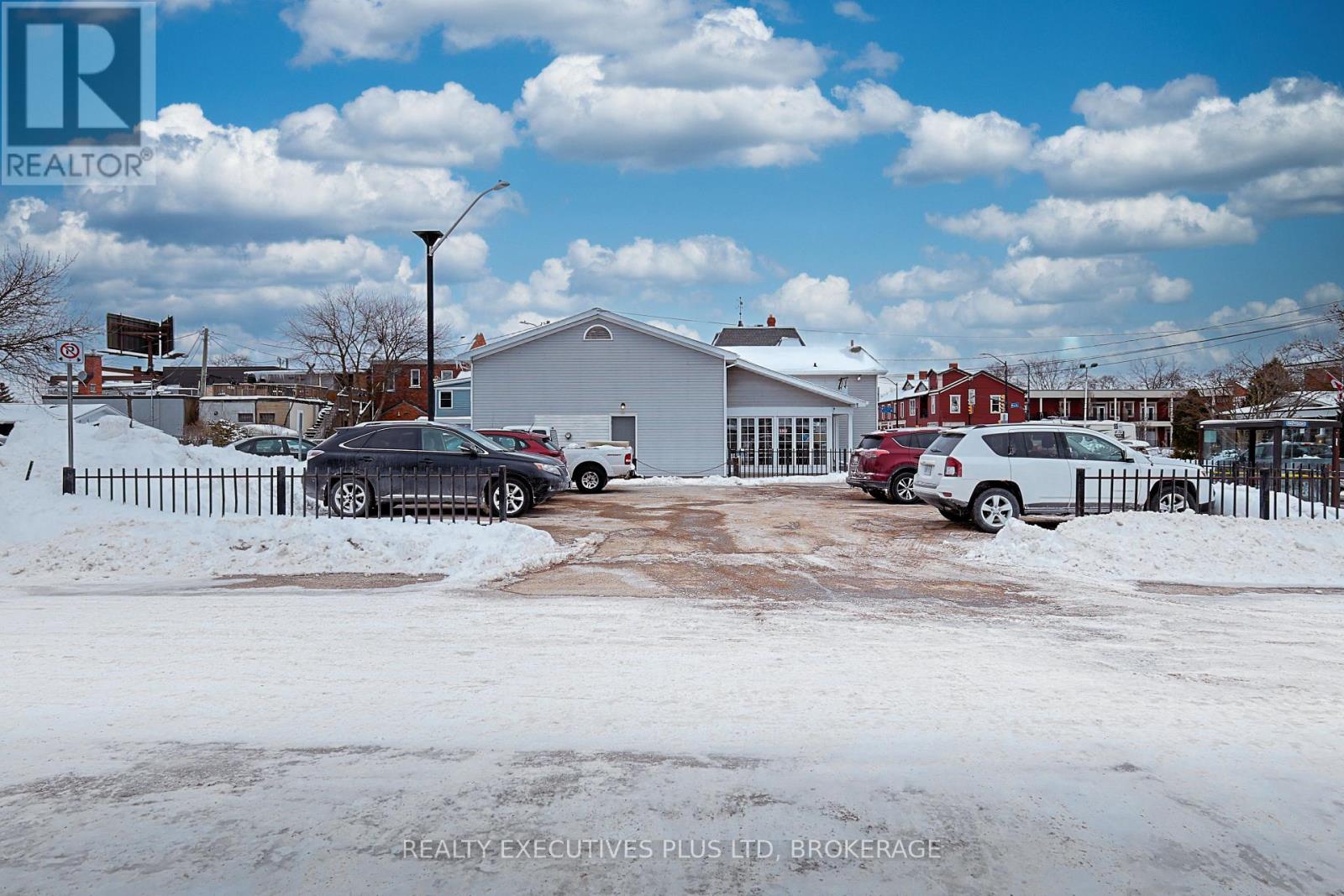 3763 Main Street, Niagara Falls (223 - Chippawa), Ontario  L2G 6B3 - Photo 26 - X12007659