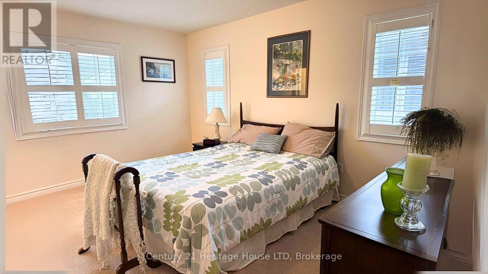 487 Albany Street, Fort Erie (Lakeshore), Ontario  L2A 6L6 - Photo 17 - X12007886