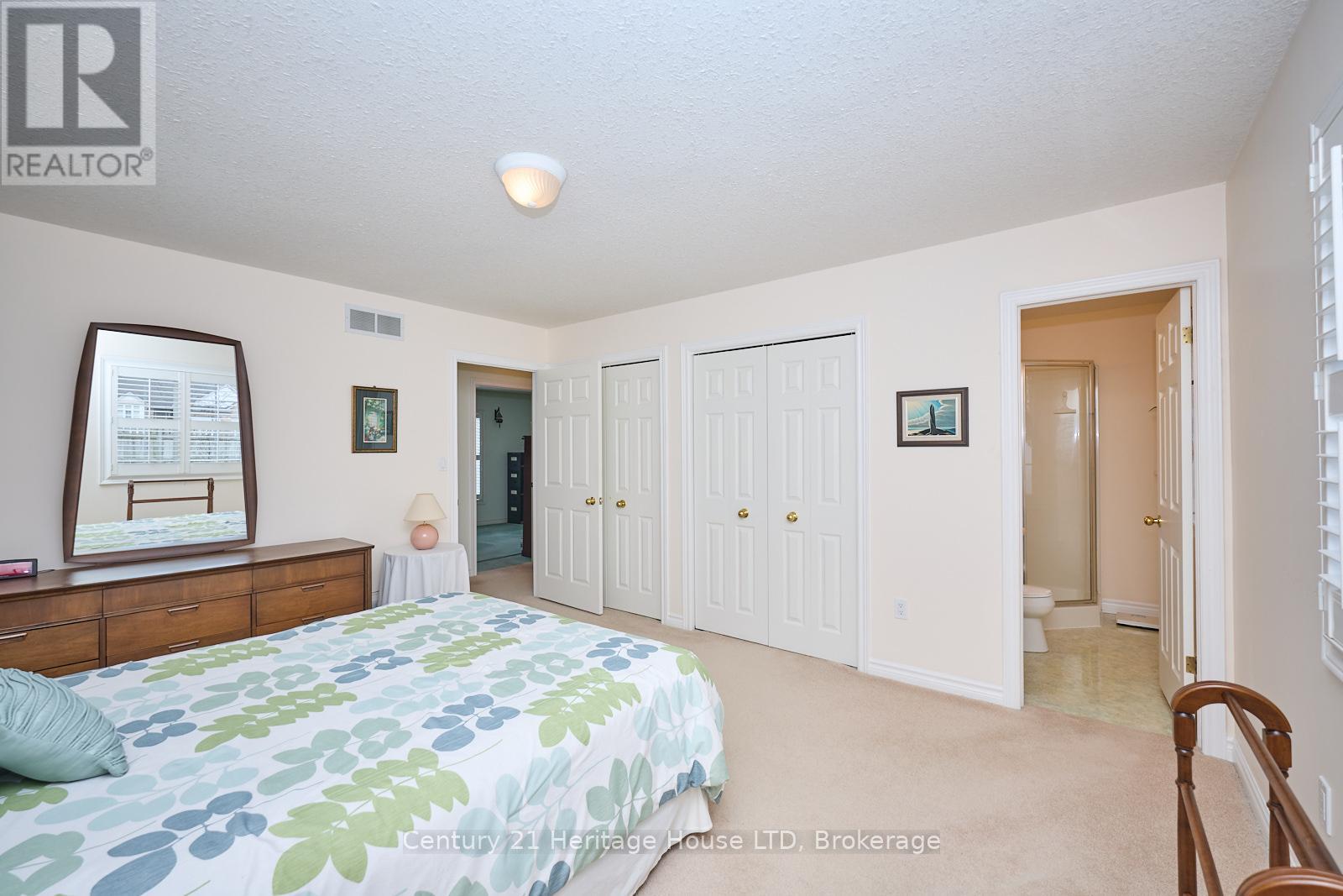 487 Albany Street, Fort Erie (Lakeshore), Ontario  L2A 6L6 - Photo 18 - X12007886