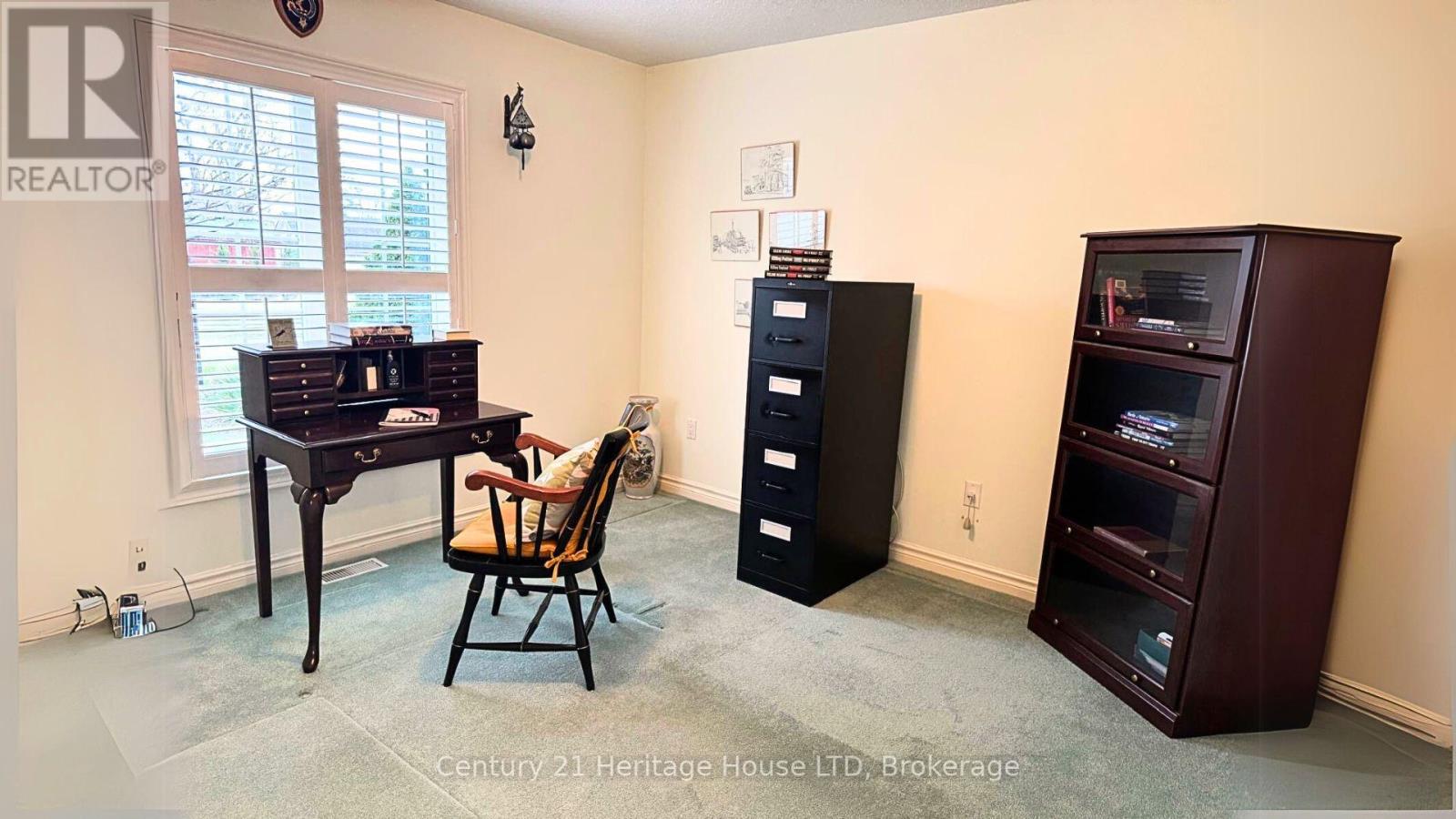 487 Albany Street, Fort Erie (Lakeshore), Ontario  L2A 6L6 - Photo 27 - X12007886