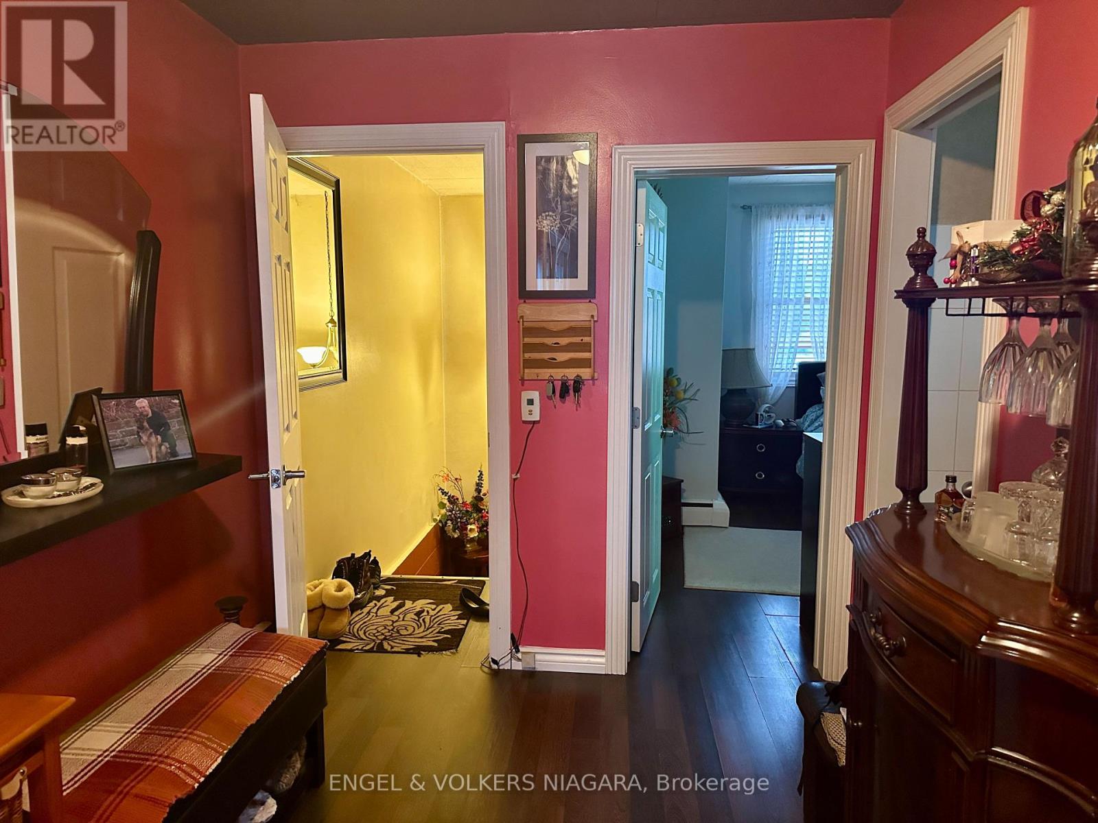 5844 Ferry Street, Niagara Falls (216 - Dorchester), Ontario  L2G 1S9 - Photo 18 - X12009106