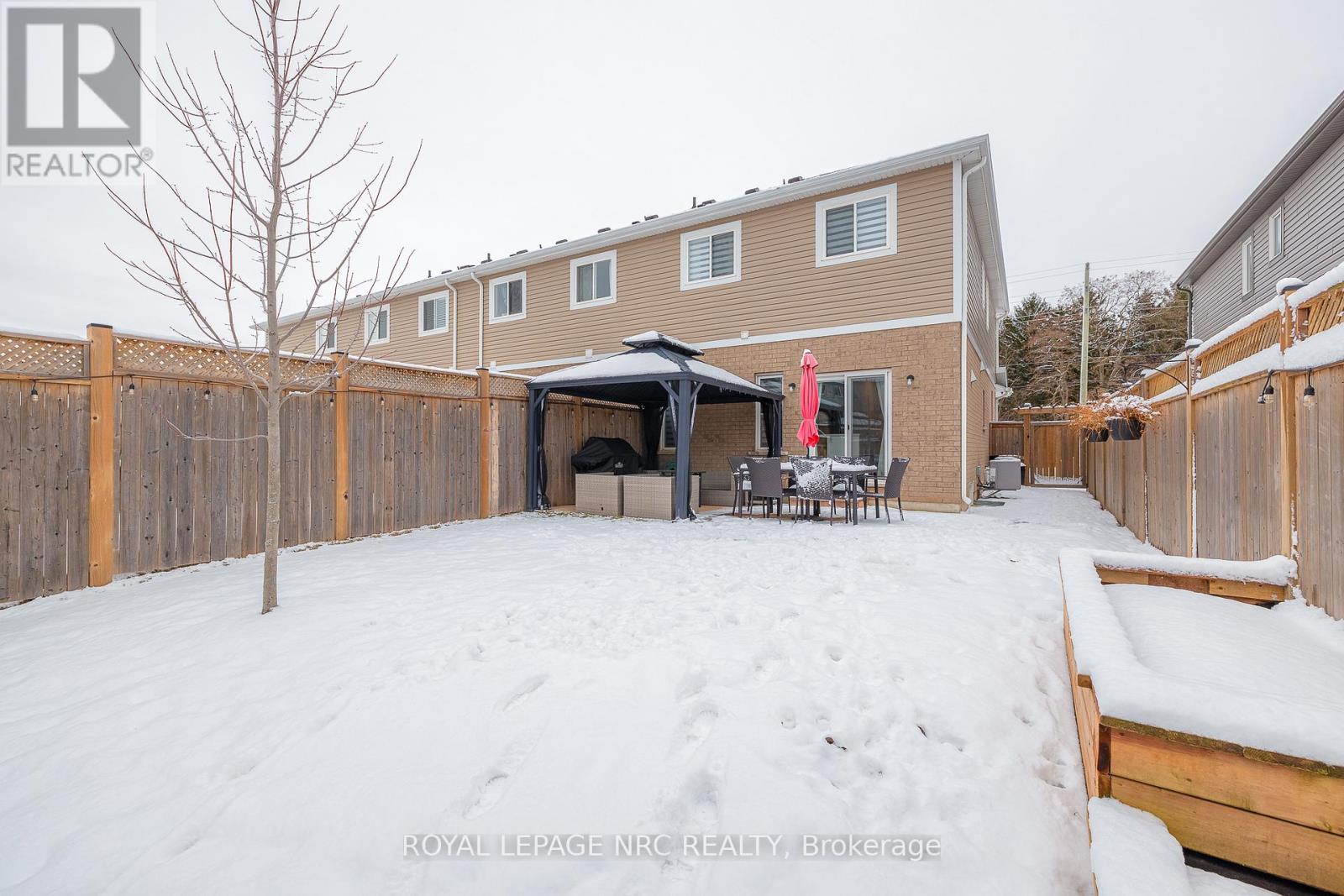 7 Lymburner Street, Pelham (662 - Fonthill), Ontario  L3B 5N5 - Photo 25 - X12010446