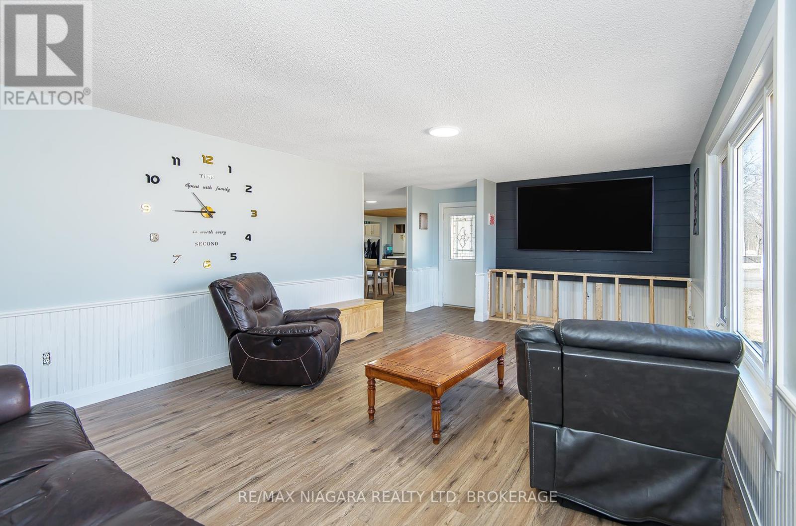 4530 Marshall Road, Niagara Falls (224 - Lyons Creek), Ontario  L2E 6S6 - Photo 29 - X12011002