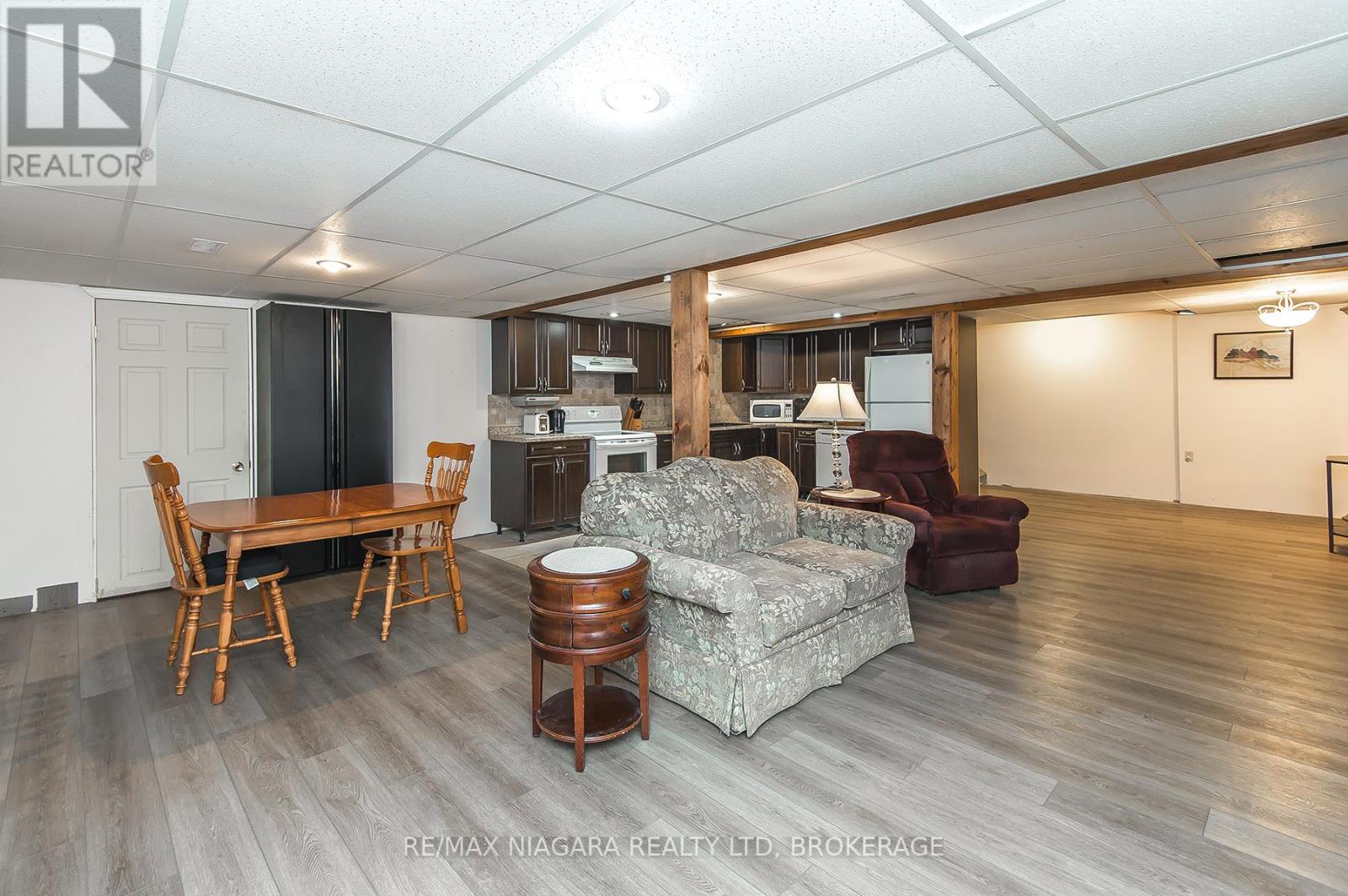 4530 Marshall Road, Niagara Falls (224 - Lyons Creek), Ontario  L2E 6S6 - Photo 41 - X12011002