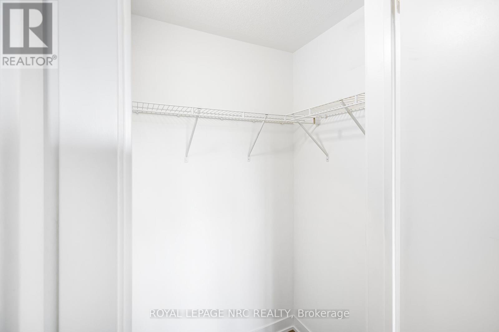 409 - 160 Canon Jackson Drive, Toronto (Beechborough-Greenbrook), Ontario  M6M 0B7 - Photo 21 - W12012699