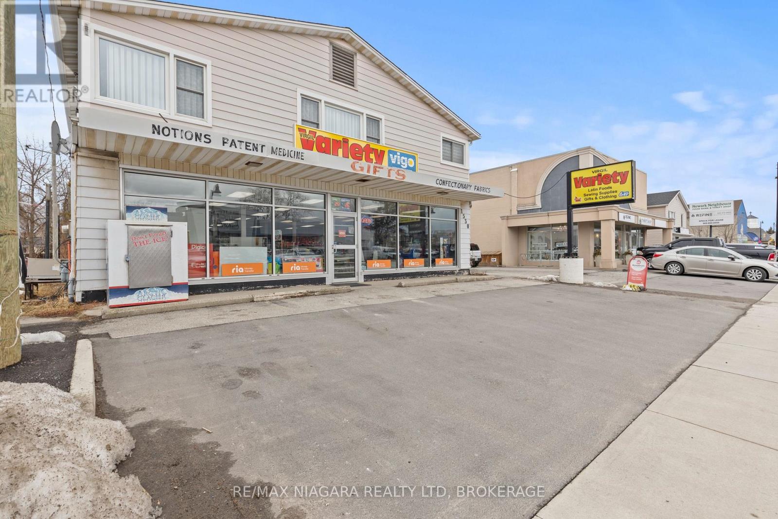 1530 Niagara Stone Road, Niagara-On-The-Lake (108 - Virgil), Ontario  L0S 1J0 - Photo 3 - X12013133