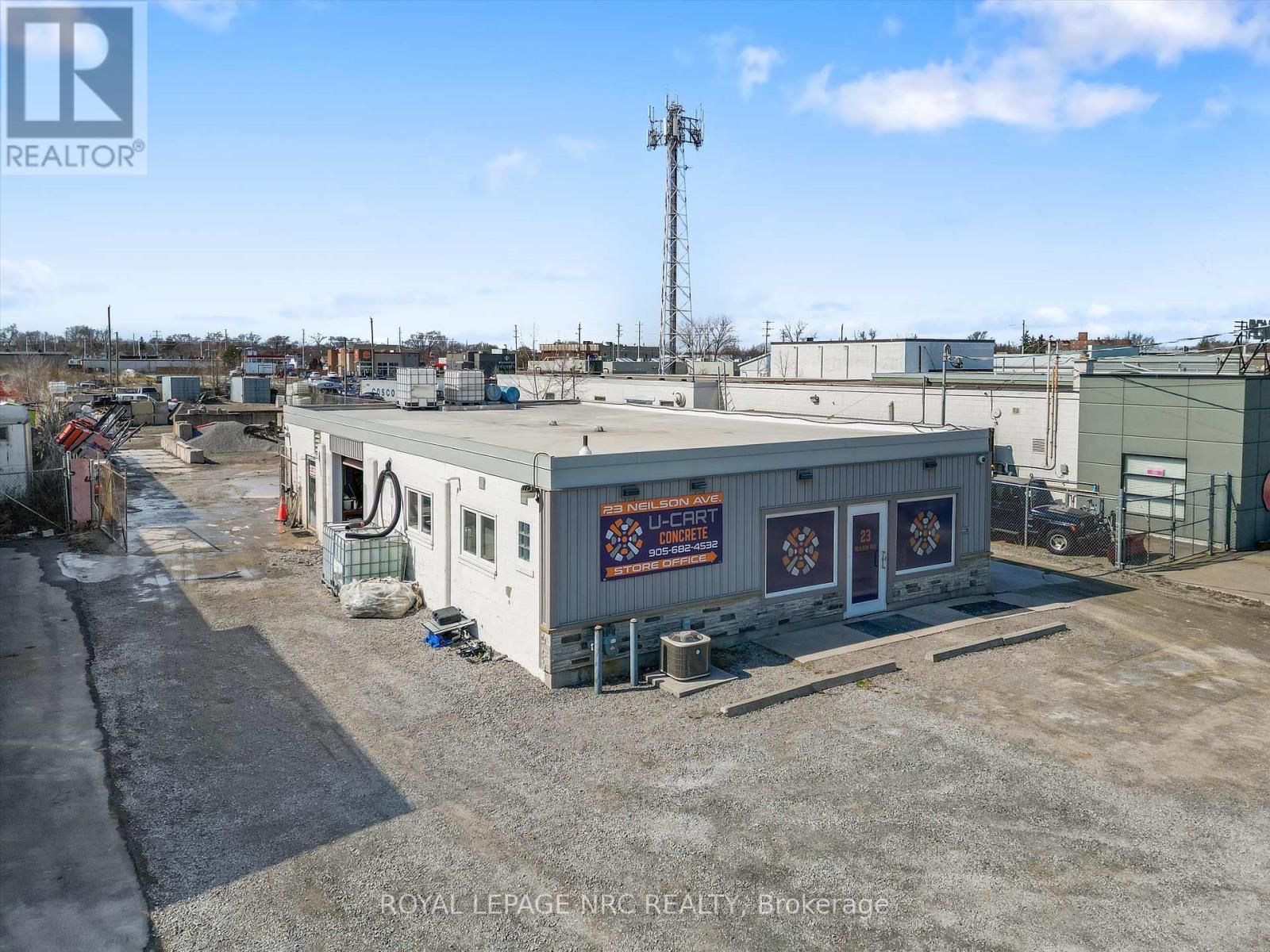 23 Neilson Avenue, St. Catharines (447 - Cushman/industrial), Ontario  L2M 5V9 - Photo 3 - X12015354