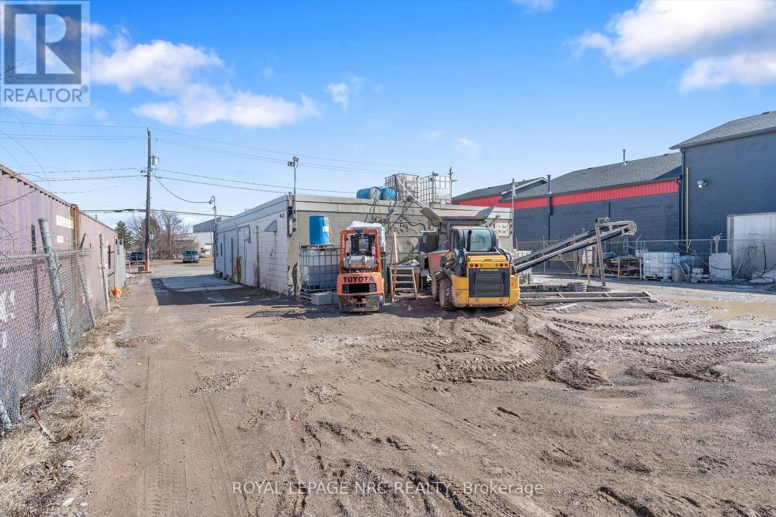 23 Neilson Avenue, St. Catharines (447 - Cushman/industrial), Ontario  L2M 5V9 - Photo 30 - X12015354