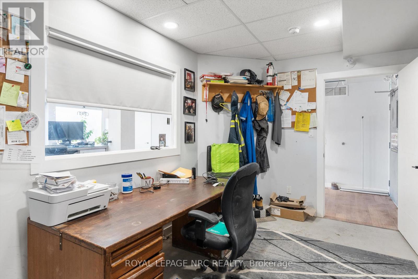 23 Neilson Avenue, St. Catharines (447 - Cushman/industrial), Ontario  L2M 5V9 - Photo 9 - X12015354