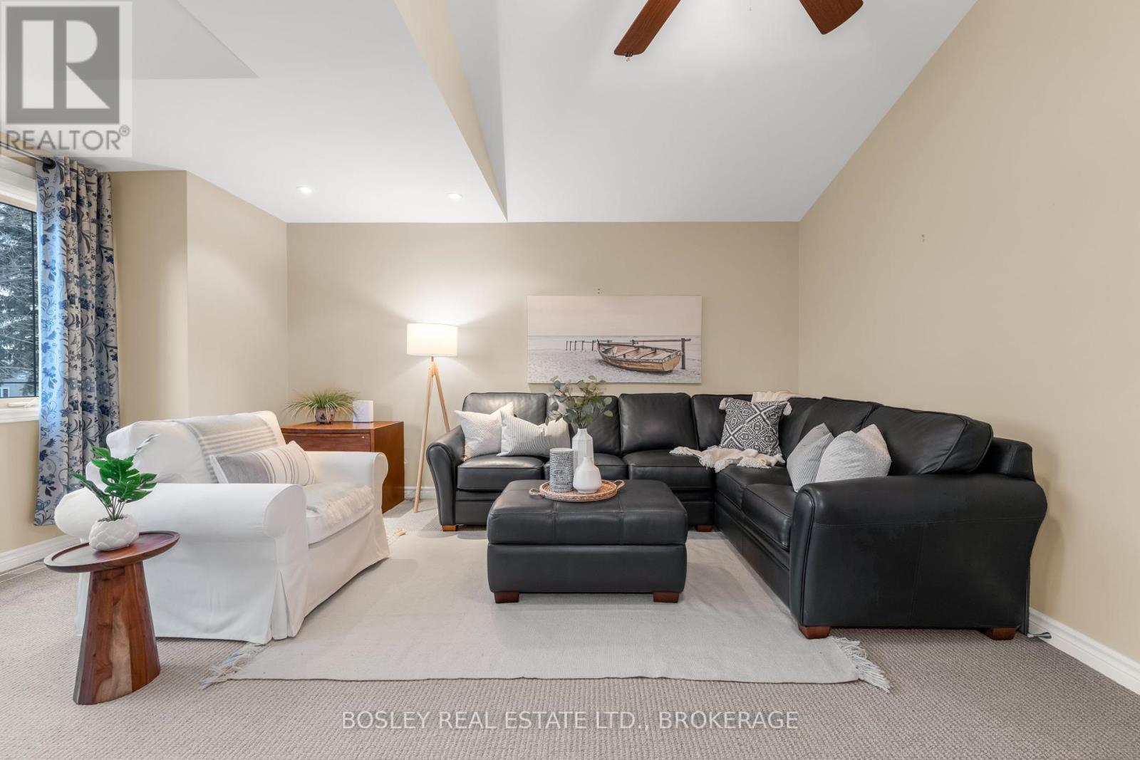 10 1/2 Colton Avenue, St. Catharines (438 - Port Dalhousie), Ontario  L2N 5B1 - Photo 37 - X12016438