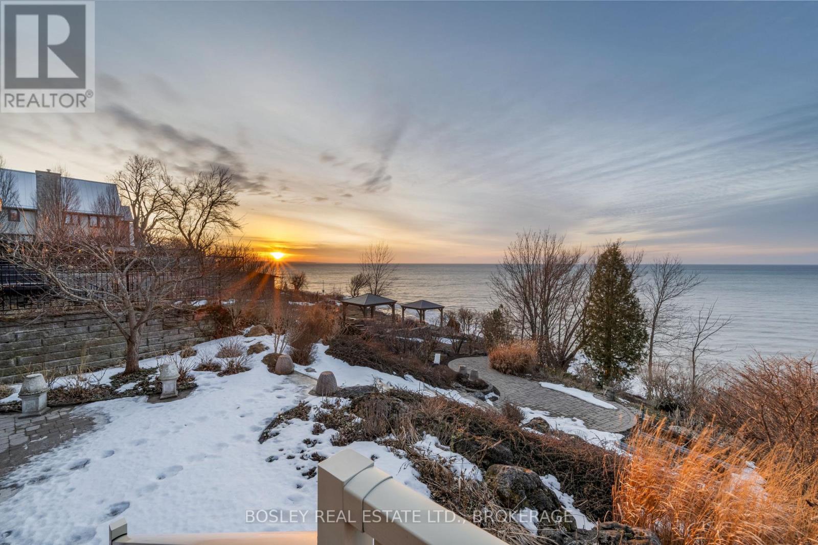 10 1/2 Colton Avenue, St. Catharines (438 - Port Dalhousie), Ontario  L2N 5B1 - Photo 47 - X12016438