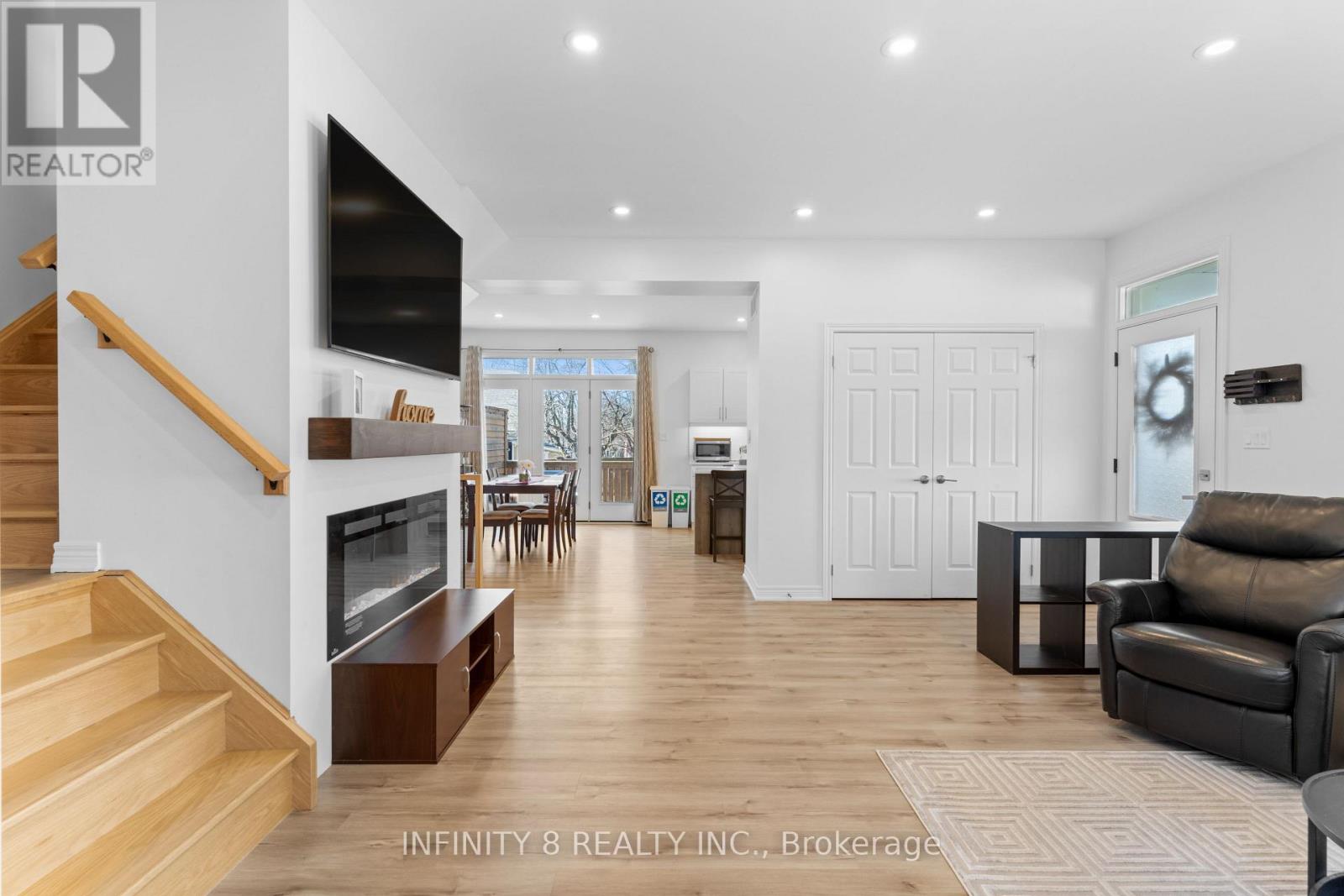 7 Aspen Common, St. Catharines (462 - Rykert/vansickle), Ontario  L2S 2B3 - Photo 11 - X12016595