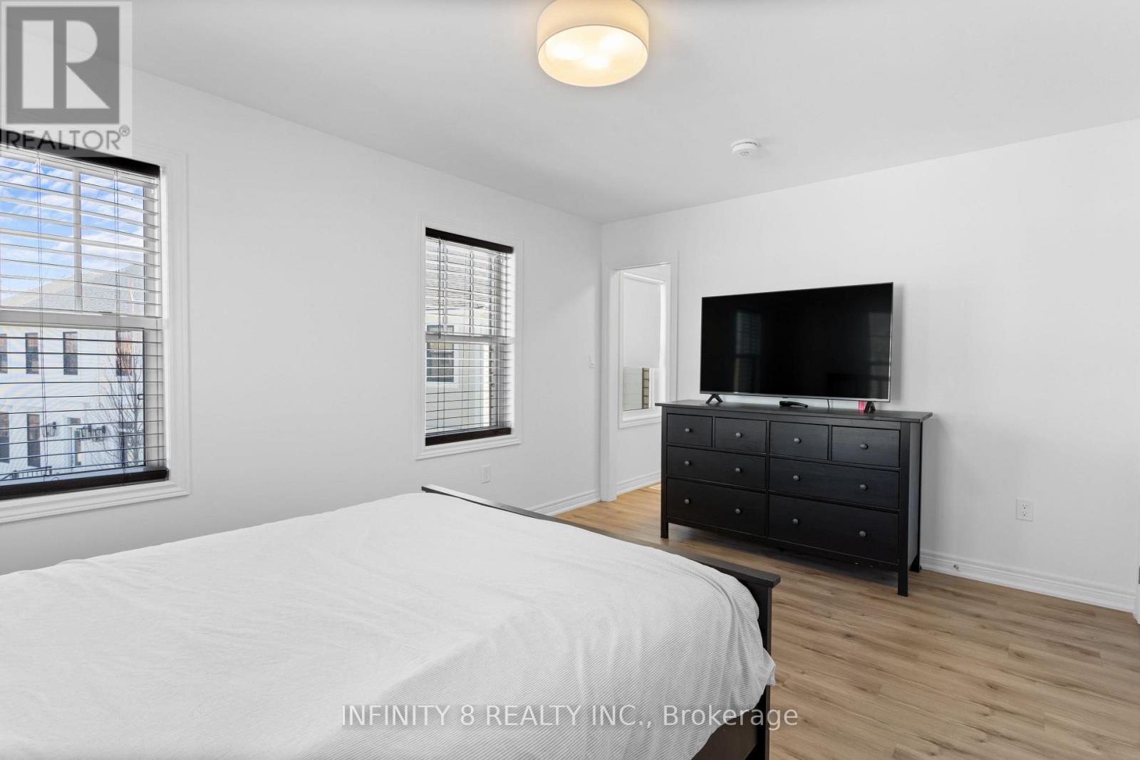 7 Aspen Common, St. Catharines (462 - Rykert/vansickle), Ontario  L2S 2B3 - Photo 23 - X12016595