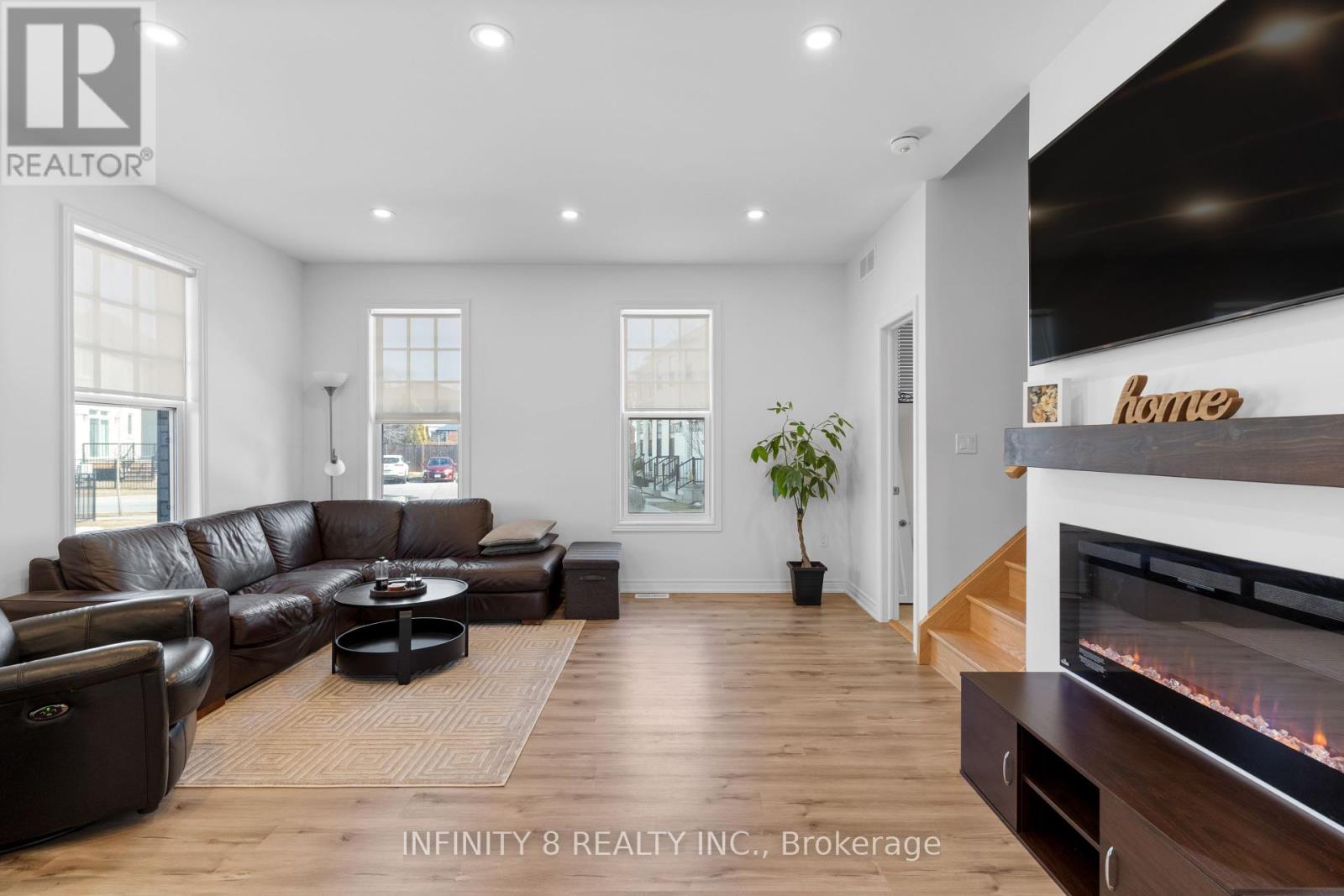 7 Aspen Common, St. Catharines (462 - Rykert/vansickle), Ontario  L2S 2B3 - Photo 7 - X12016595