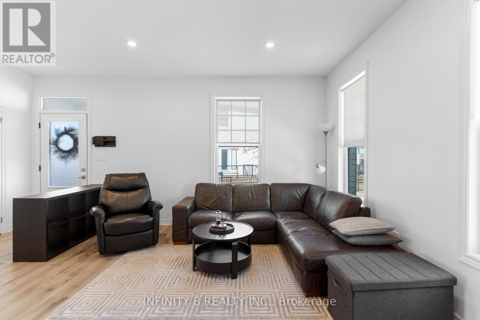 7 Aspen Common, St. Catharines (462 - Rykert/vansickle), Ontario  L2S 2B3 - Photo 9 - X12016595
