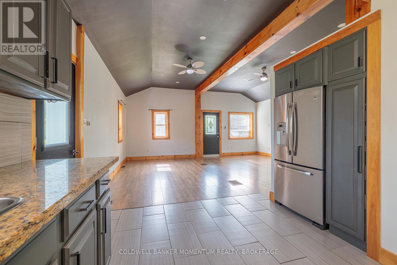 72 Wellington Street, Port Colborne (875 - Killaly East), Ontario  L3K 2J7 - Photo 14 - X12016872