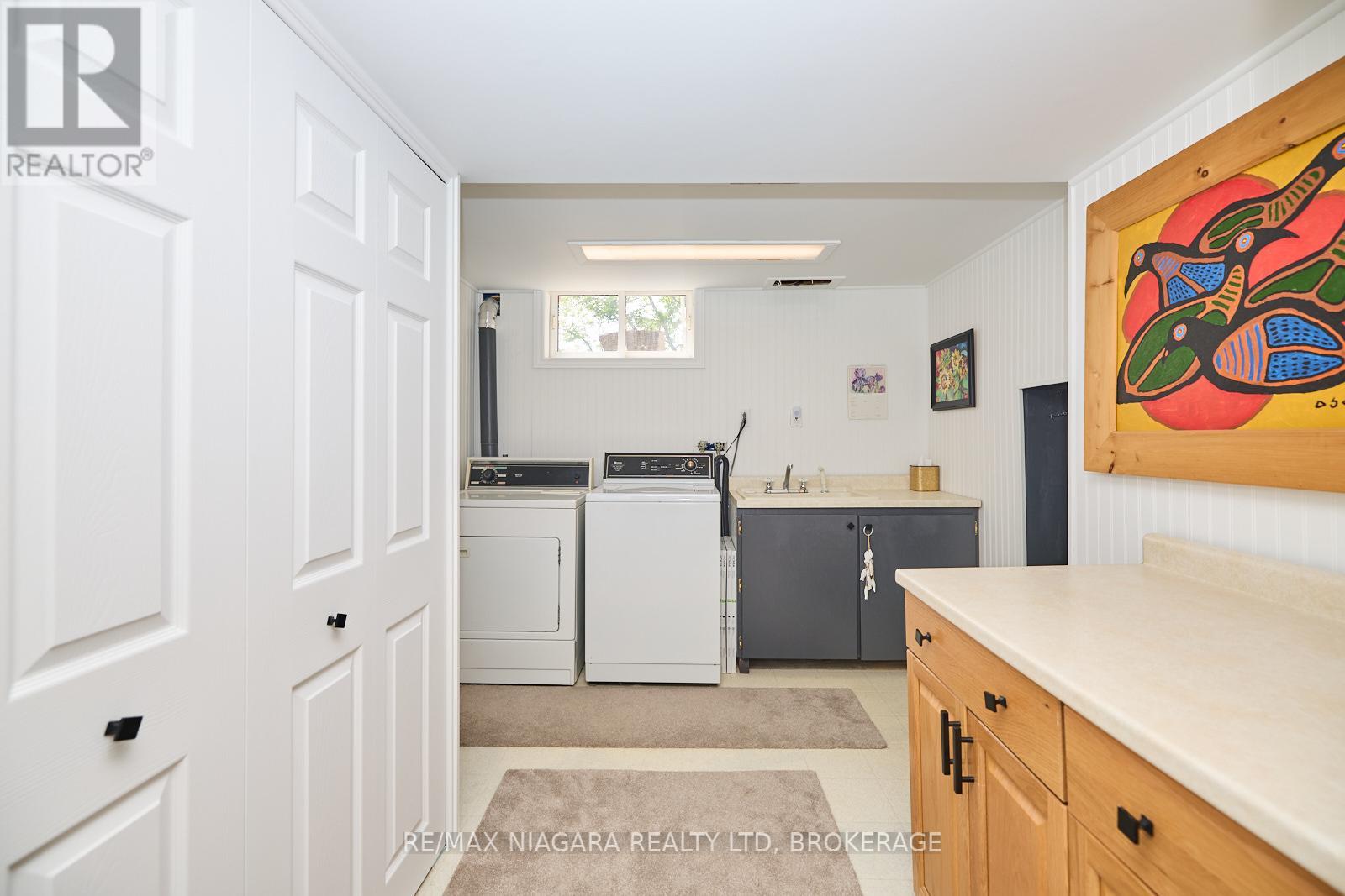24 Gaspare Drive, Port Colborne (878 - Sugarloaf), Ontario  L3K 2V2 - Photo 32 - X12016959