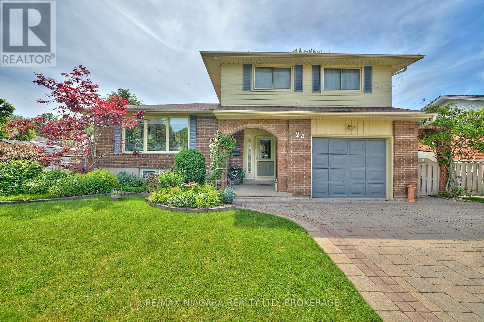 24 Gaspare Drive, Port Colborne (878 - Sugarloaf), Ontario  L3K 2V2 - Photo 6 - X12016959
