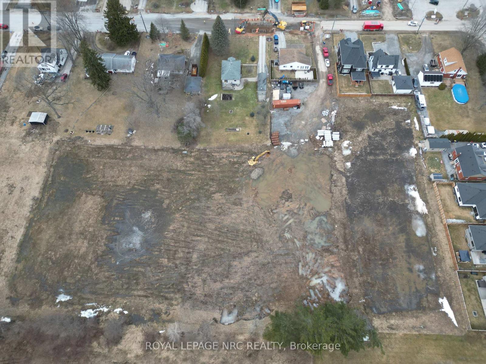 701 Quaker Drive, Pelham (662 - Fonthill), Ontario  L3C 3H3 - Photo 7 - X12017478