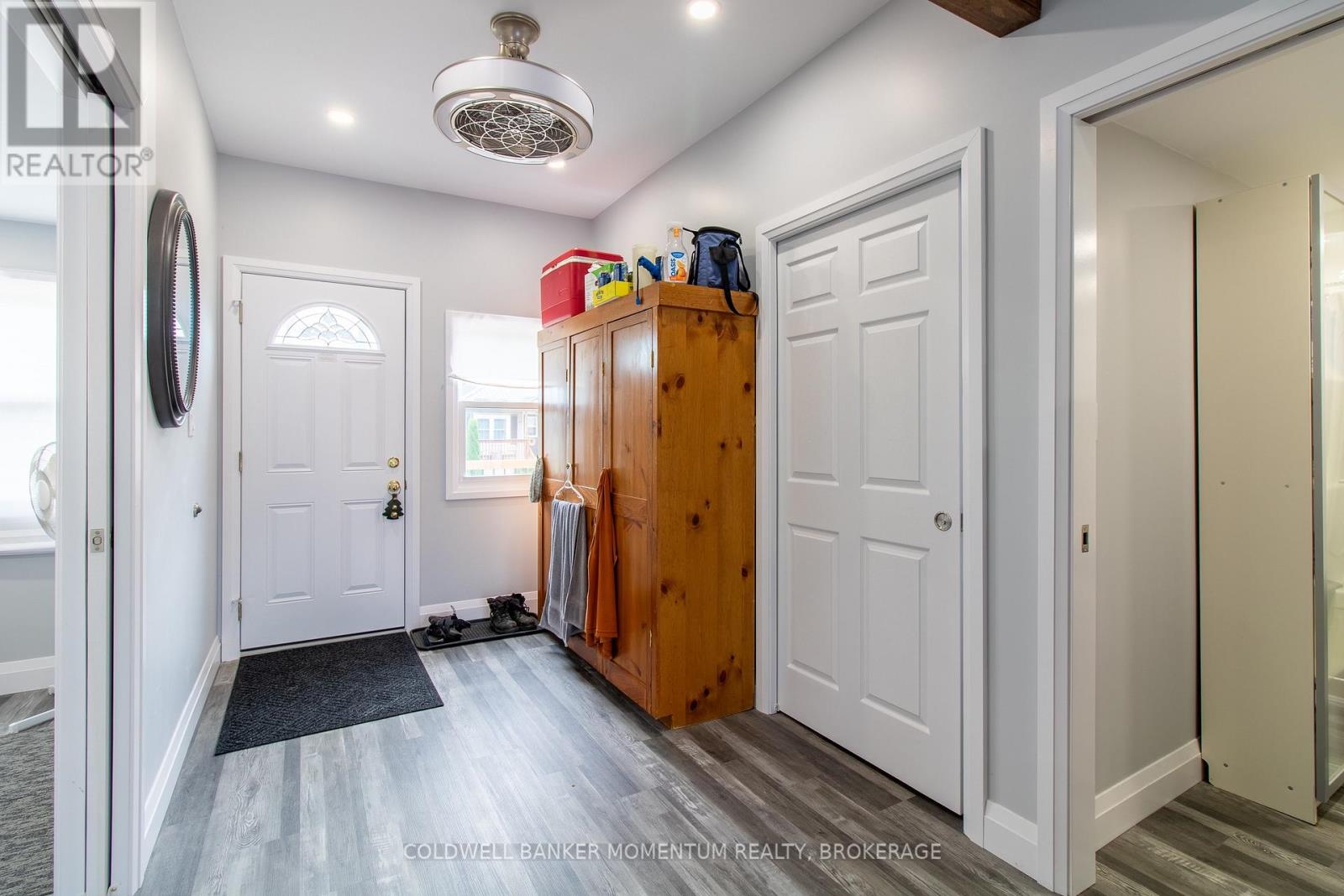 20 Fourth Avenue, Norfolk (Long Point), Ontario  N0E 1M0 - Photo 6 - X11964500