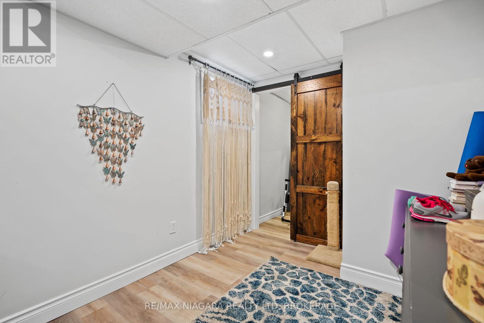 3204 Saint Paul Avenue, Niagara Falls (205 - Church's Lane), Ontario  L2J 2M1 - Photo 30 - X12025857