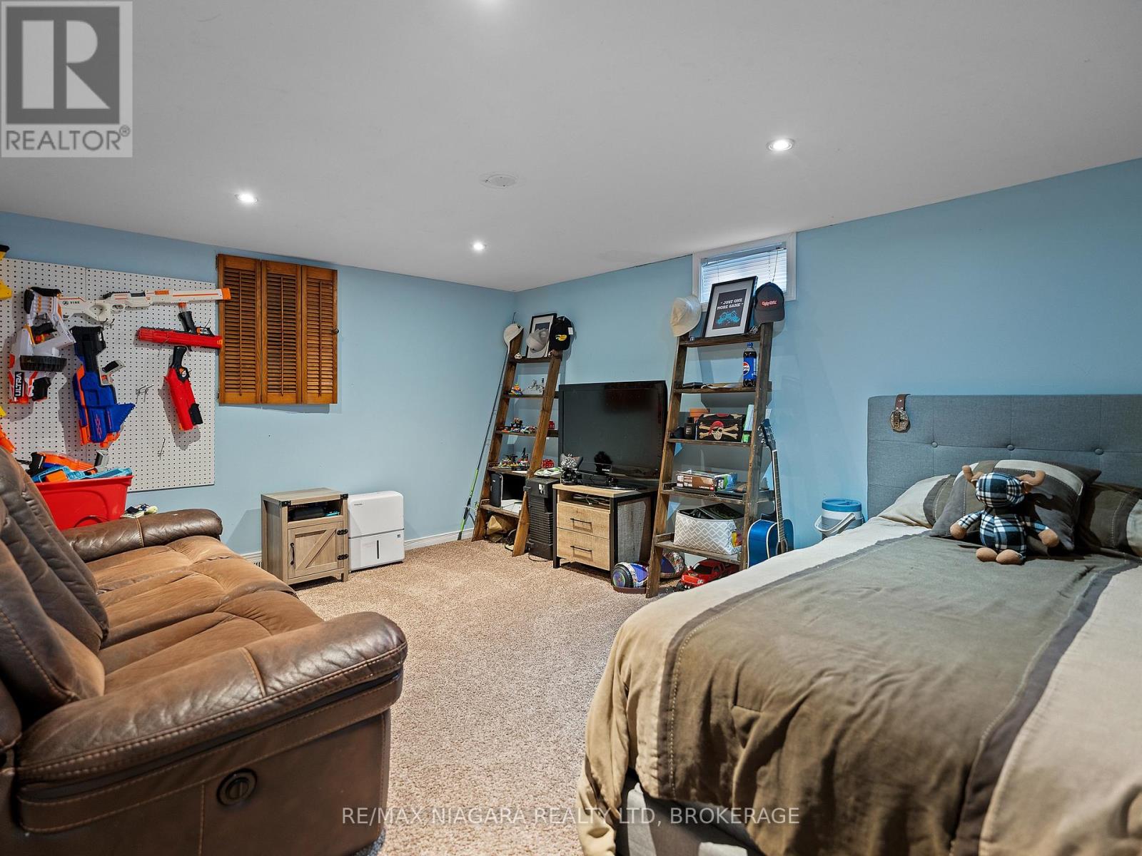 2474 Stevensville Road, Fort Erie (328 - Stevensville), Ontario  L0S 1S0 - Photo 18 - X12027718