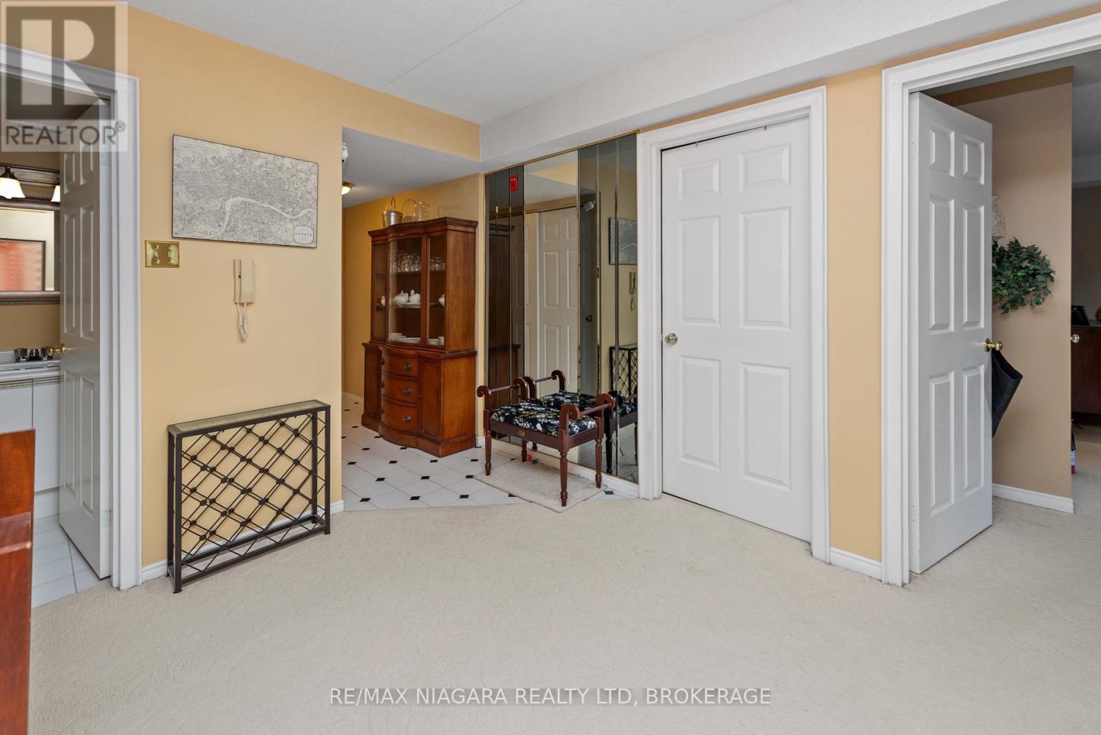 206 - 6704 Thorold Stone Road, Niagara Falls (Morrison), Ontario  L2J 1B3 - Photo 9 - X12028247