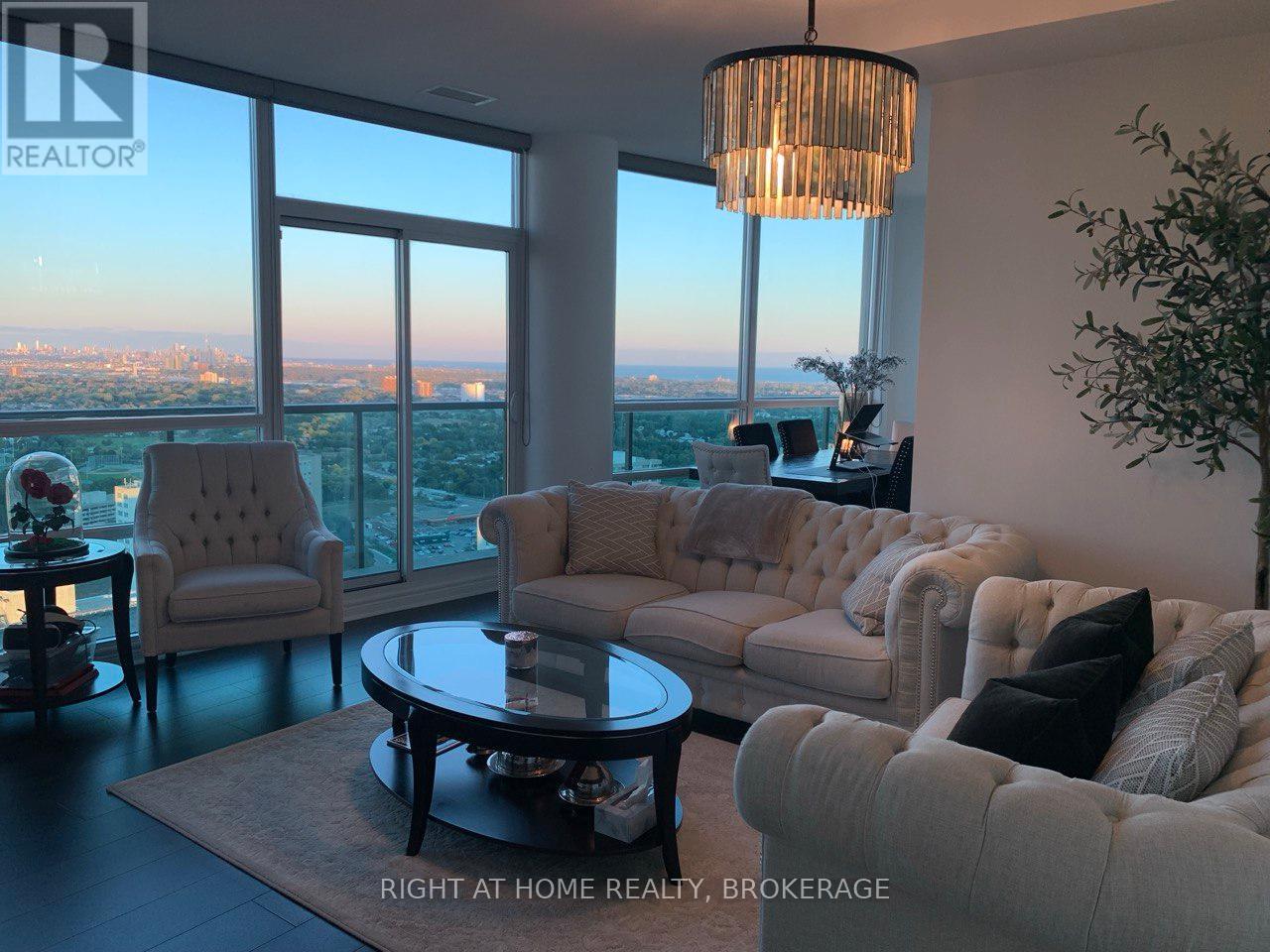 PH101 - 208 ENFIELD PLACE, mississauga (city centre), Ontario