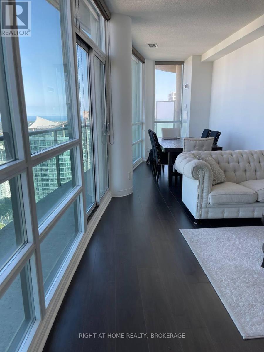 Ph101 - 208 Enfield Place, Mississauga (City Centre), Ontario  L5B 0G8 - Photo 14 - W12029054