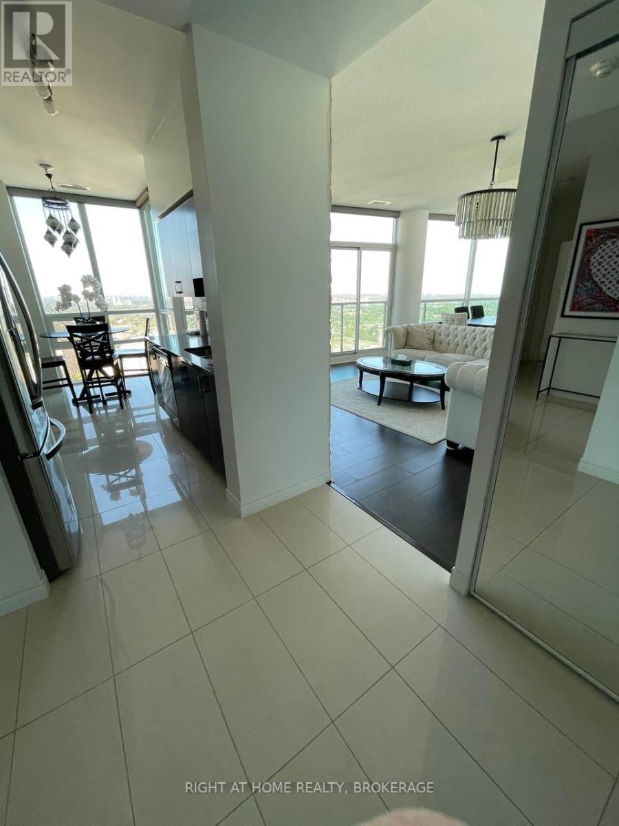 Ph101 - 208 Enfield Place, Mississauga (City Centre), Ontario  L5B 0G8 - Photo 18 - W12029054