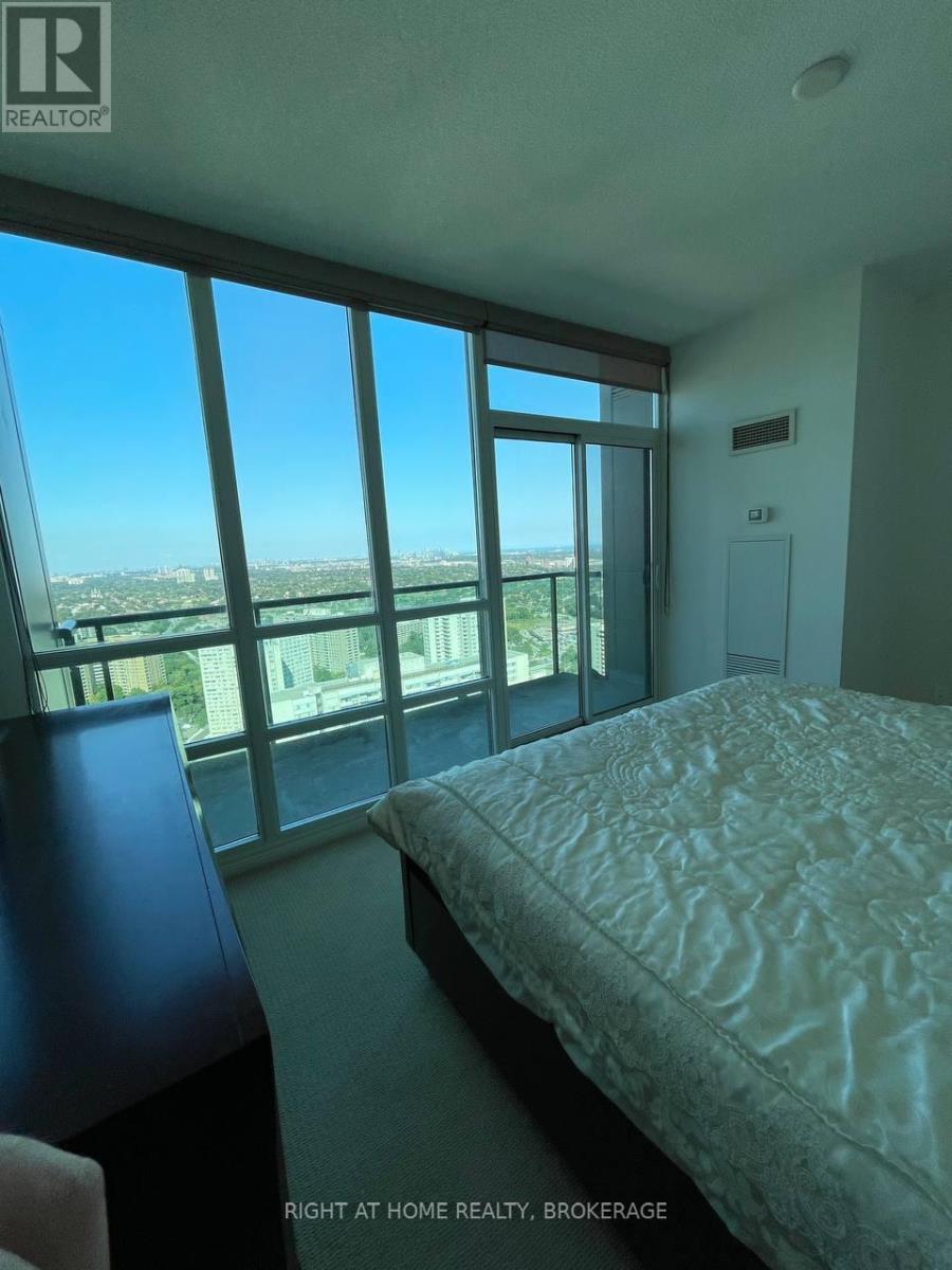 Ph101 - 208 Enfield Place, Mississauga (City Centre), Ontario  L5B 0G8 - Photo 25 - W12029054