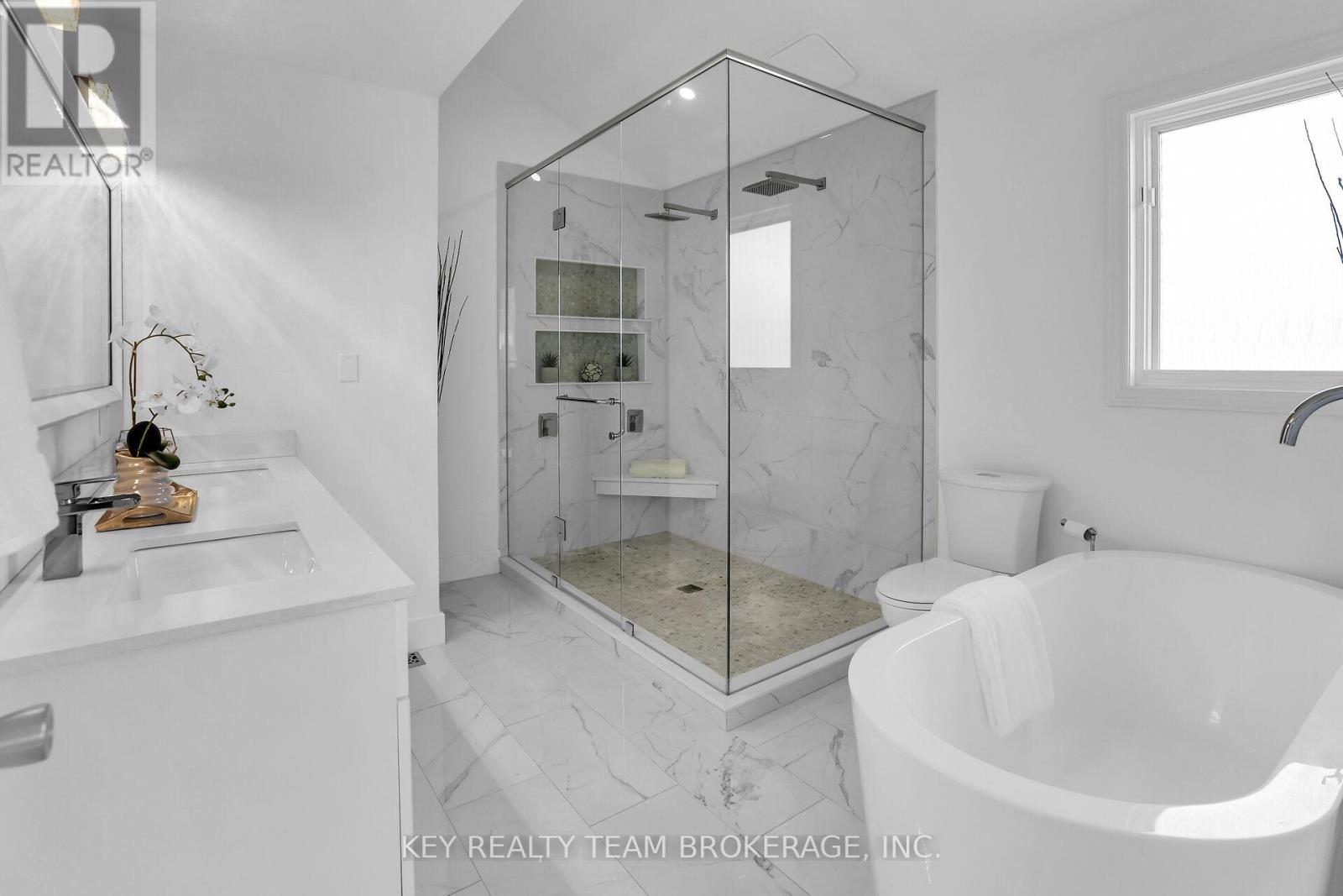 13 Marsdale Drive, St. Catharines (Glendale/glenridge), Ontario  L2T 3S1 - Photo 38 - X12030785