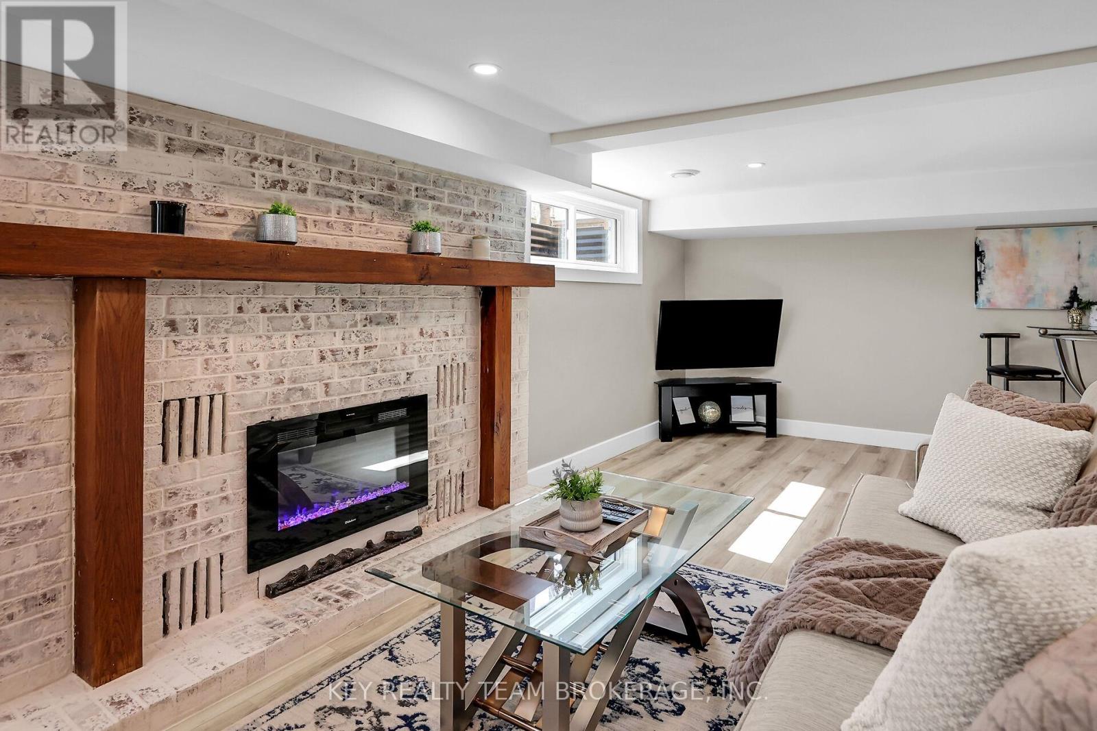 13 Marsdale Drive, St. Catharines (Glendale/glenridge), Ontario  L2T 3S1 - Photo 47 - X12030785