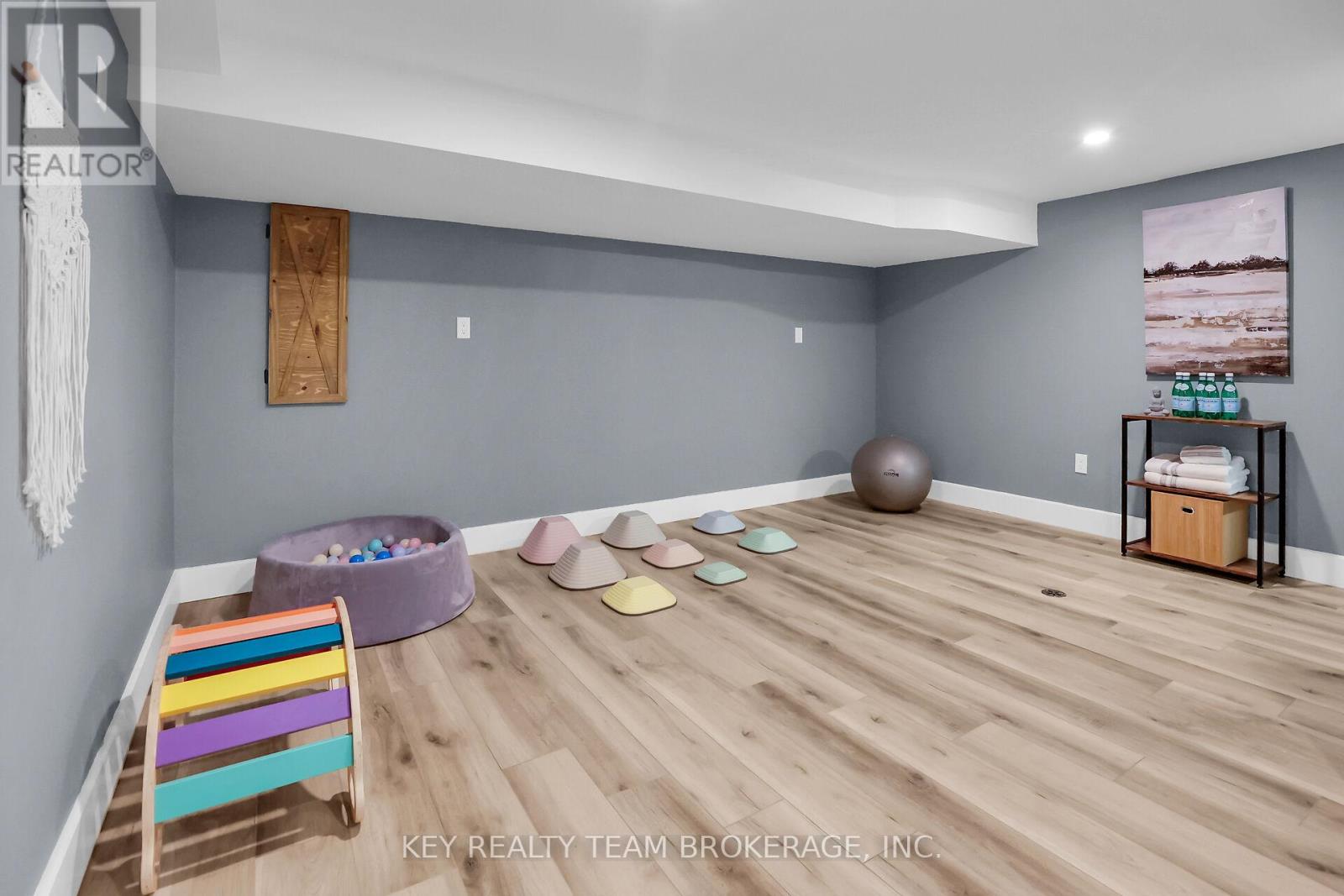 13 Marsdale Drive, St. Catharines (Glendale/glenridge), Ontario  L2T 3S1 - Photo 48 - X12030785