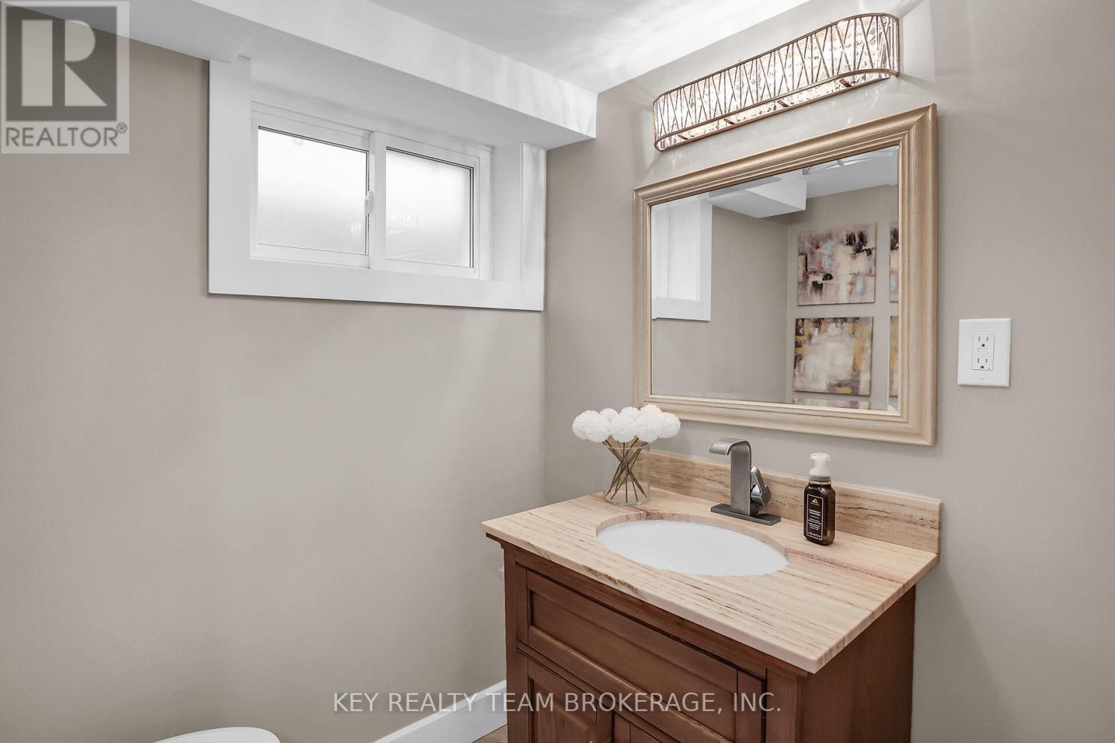 13 Marsdale Drive, St. Catharines (Glendale/glenridge), Ontario  L2T 3S1 - Photo 50 - X12030785