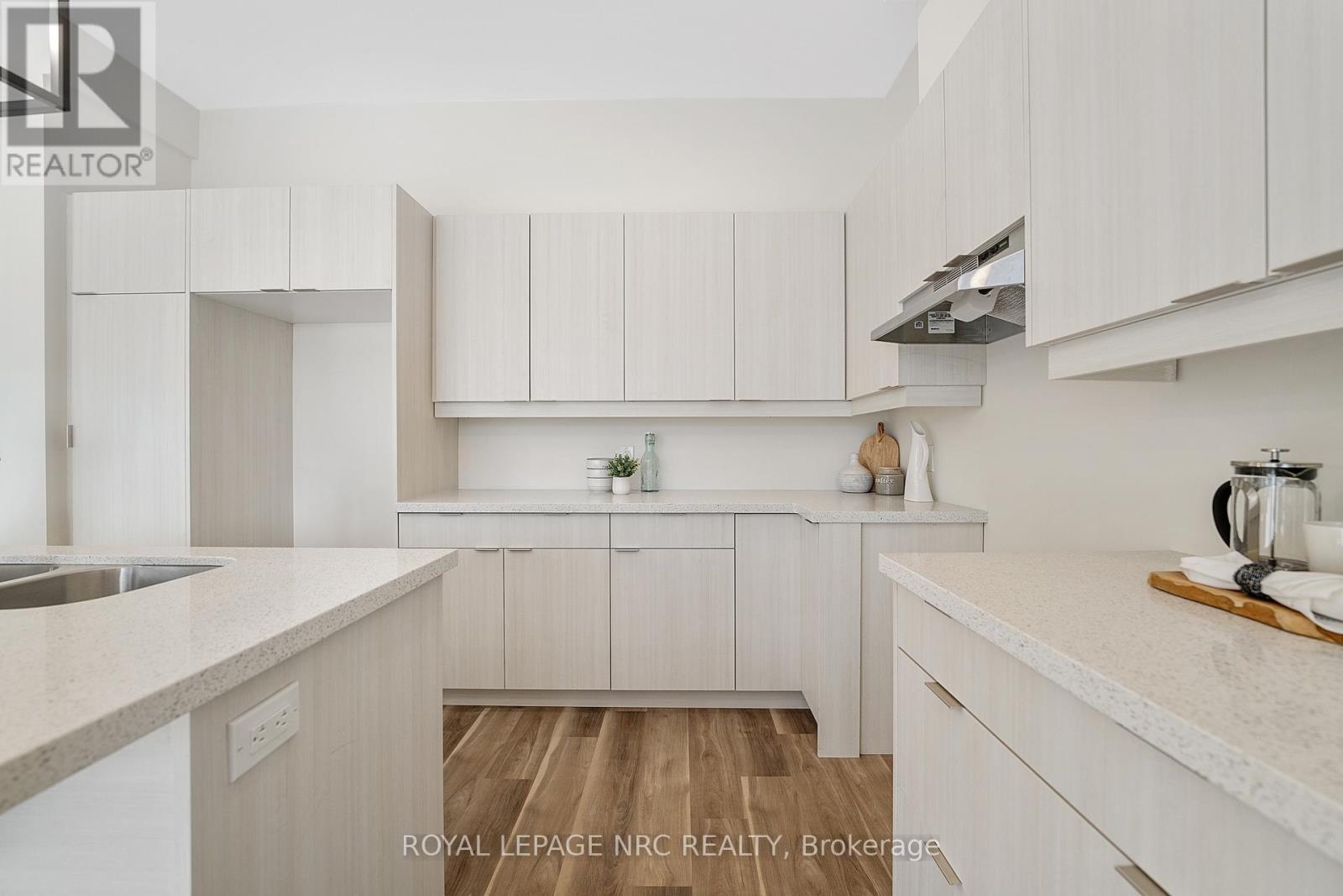 29 Beaverloch Drive, Thorold (558 - Confederation Heights), Ontario  L2V 0J9 - Photo 16 - X12031211