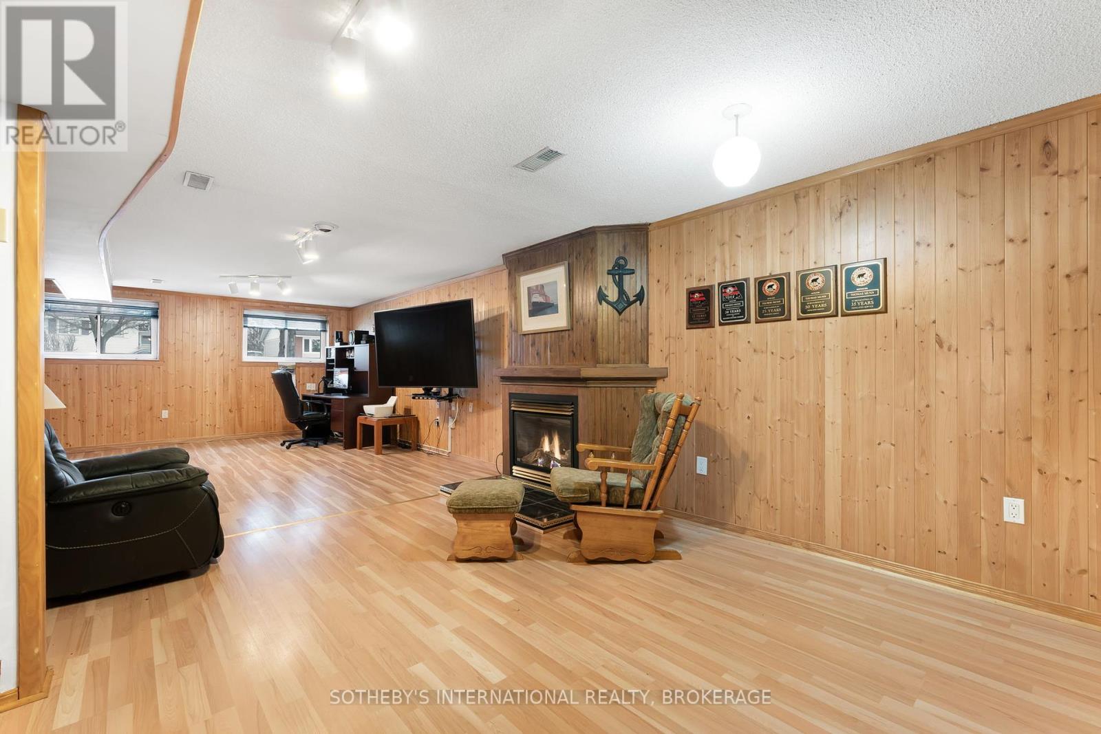 4 Huntley Crescent, St. Catharines (Carlton/bunting), Ontario  L2M 6E6 - Photo 24 - X12035424