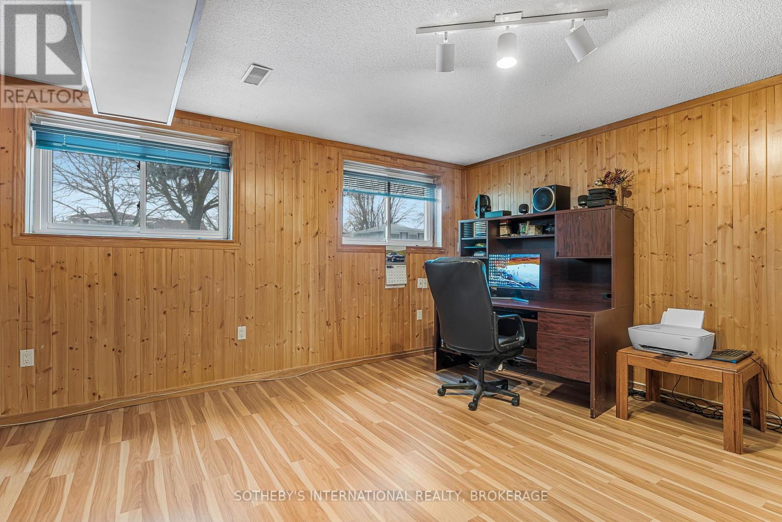 4 Huntley Crescent, St. Catharines (Carlton/bunting), Ontario  L2M 6E6 - Photo 27 - X12035424