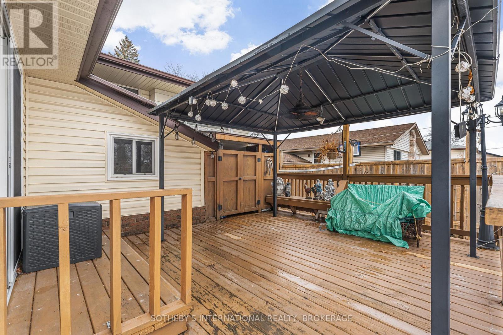 4 Huntley Crescent, St. Catharines (Carlton/bunting), Ontario  L2M 6E6 - Photo 33 - X12035424