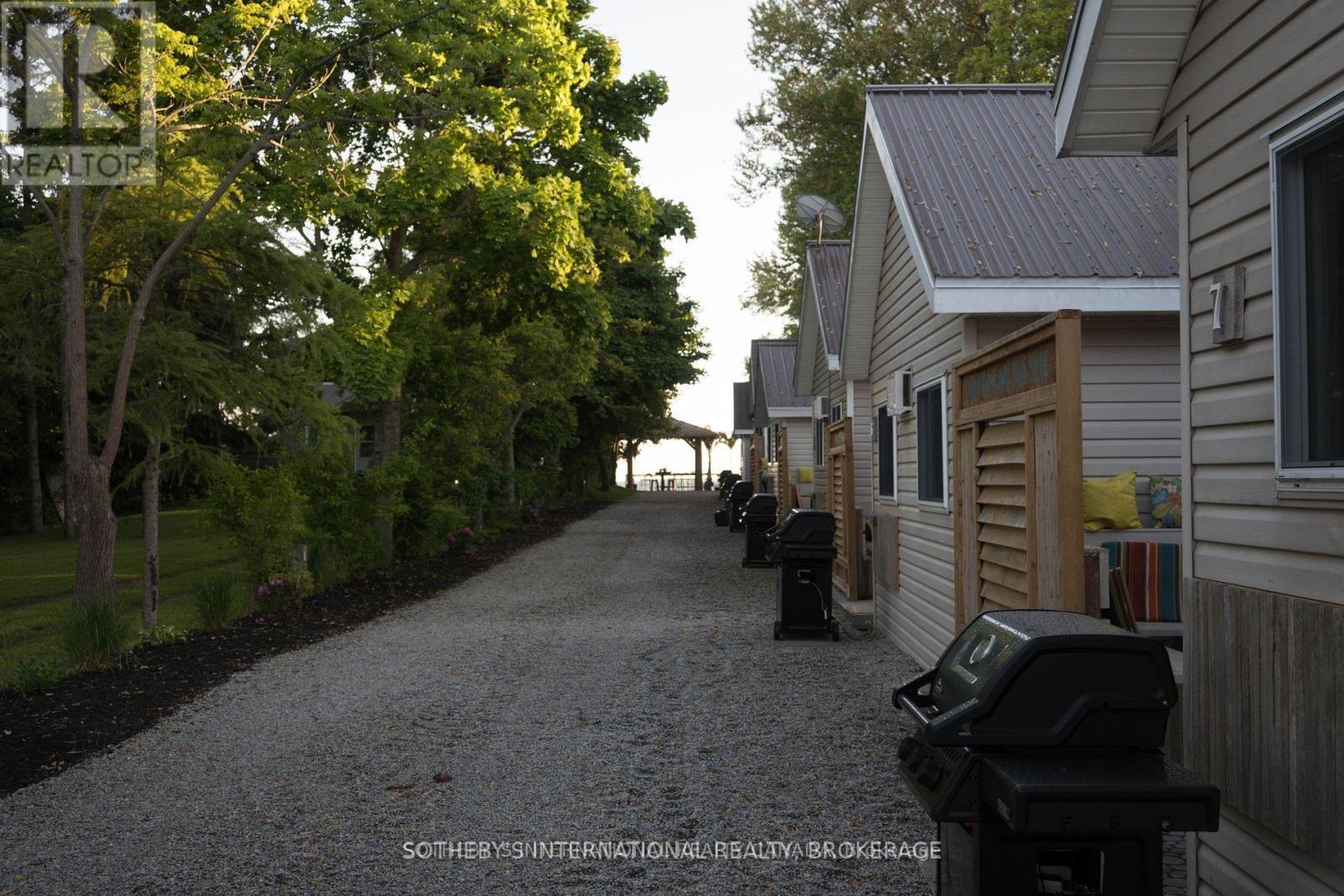 12343 Lakeshore Road, Wainfleet (880 - Lakeshore), Ontario  L0S 1V0 - Photo 23 - X12037563