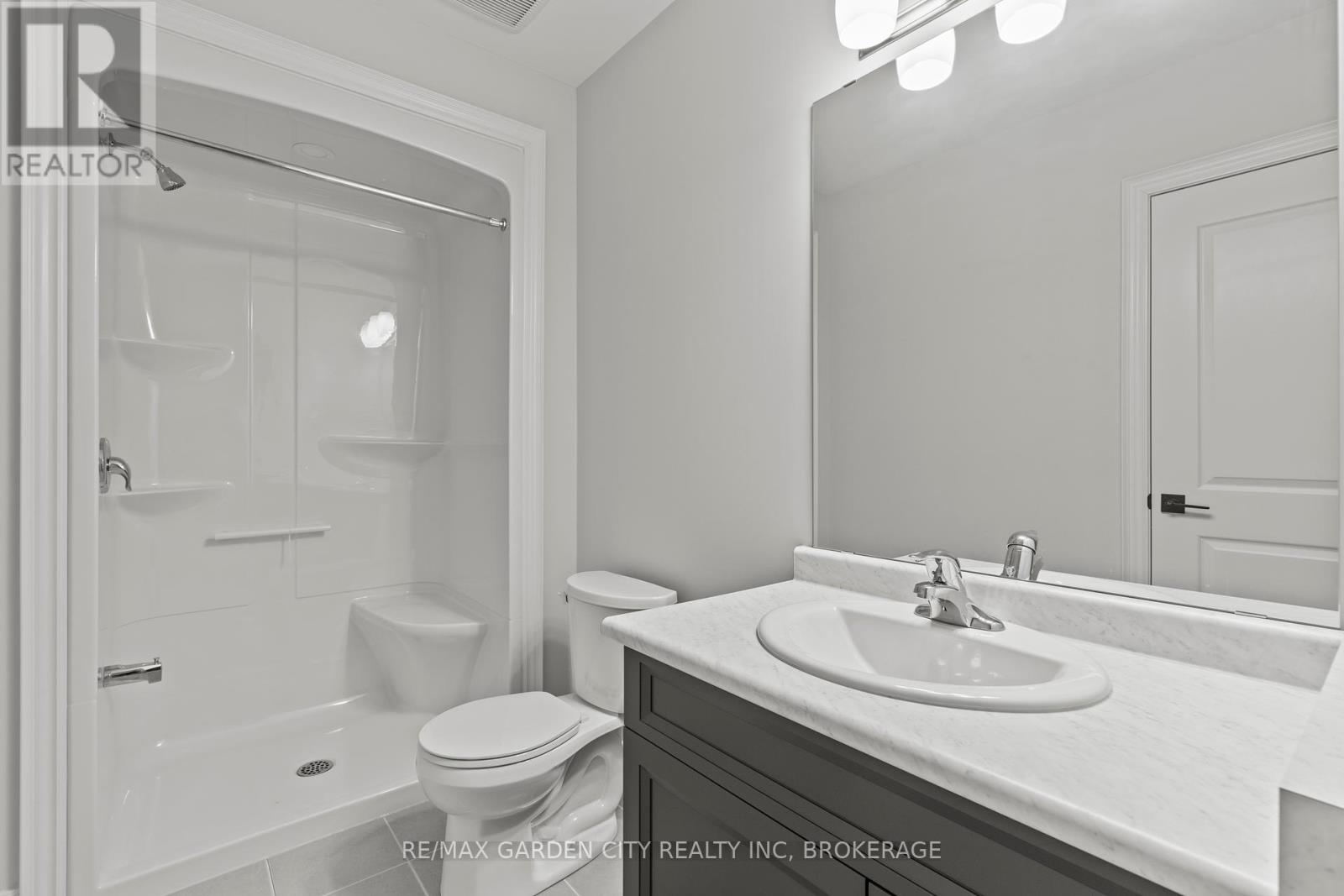 4377 Willick Road, Niagara Falls (224 - Lyons Creek), Ontario  L2G 0Y3 - Photo 39 - X12038945