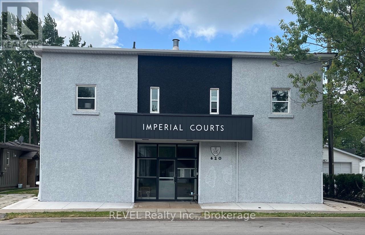 2 - 620 KING STREET, port colborne (877 - main street), Ontario